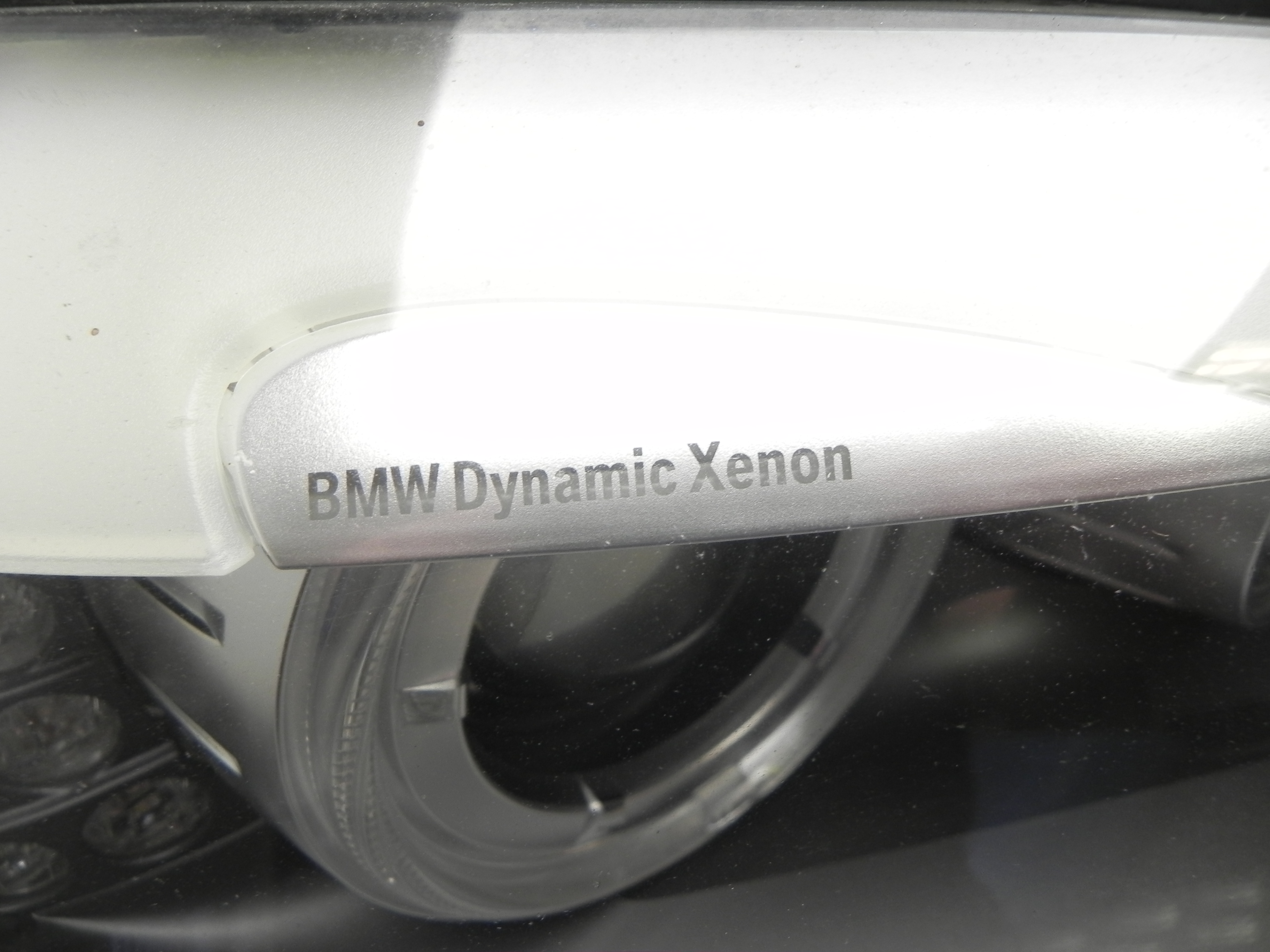 BMW 7 Series F01/F02 (2008-2015) Priekinis dešinys žibintas 7228424, 7237647 23431671