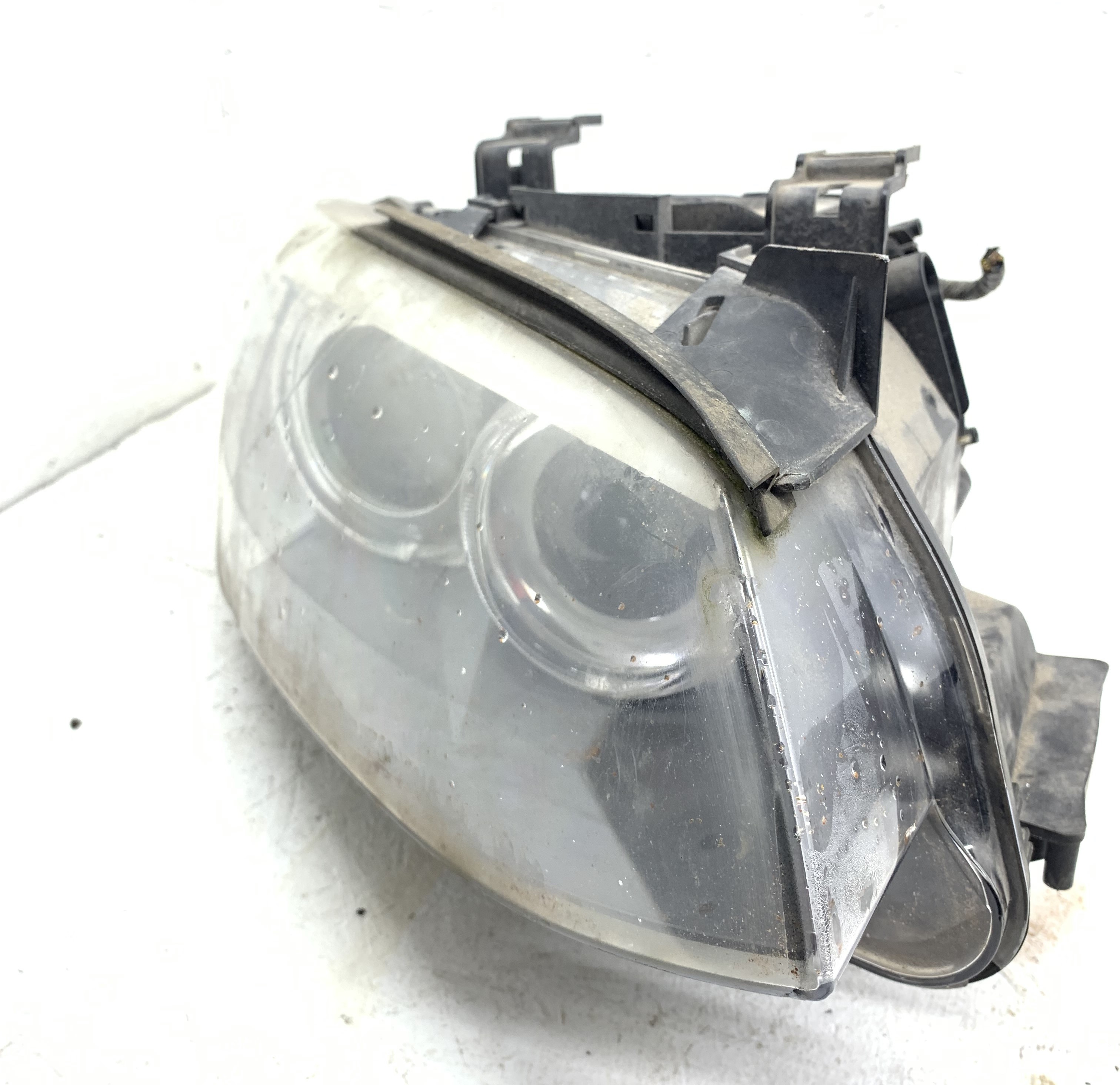 BMW 3 Series E90/E91/E92/E93 (2004-2013) Front Right Headlight 0301261674, 0301261674 23855597