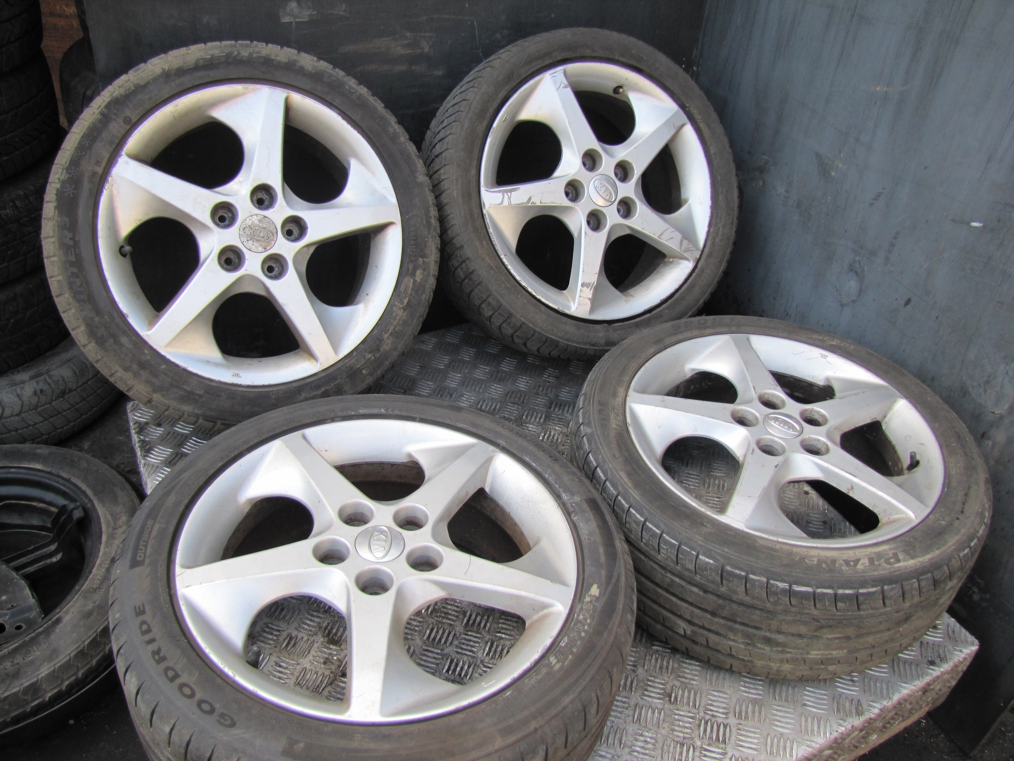 KIA Cee'd 1 generation (2007-2012) Wheel Set (without tires) P84001H500 23449488