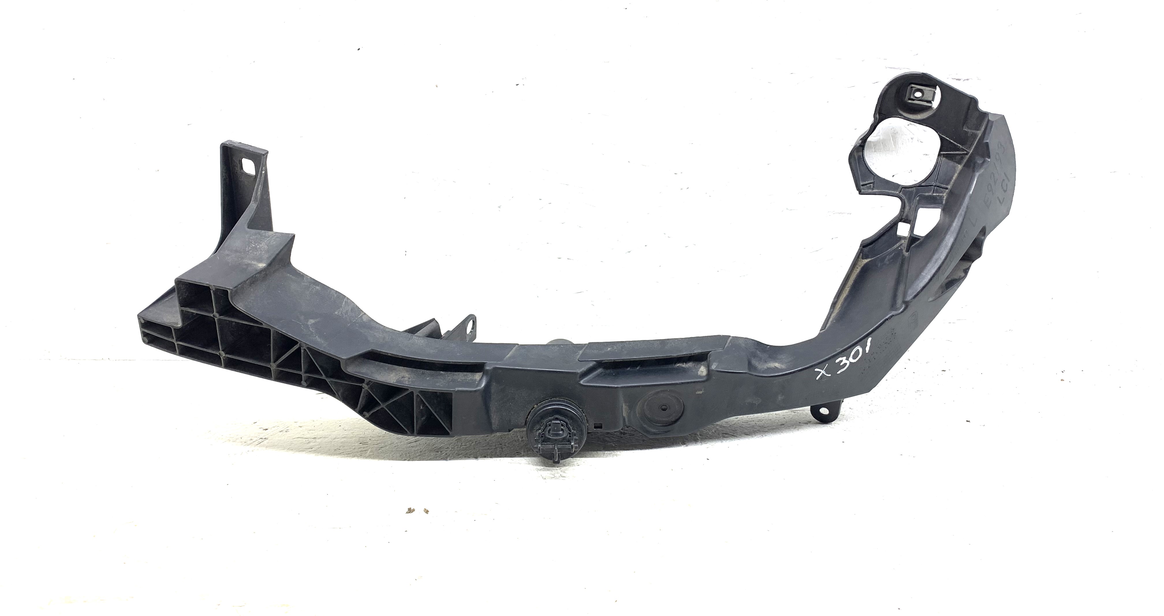 BMW 3 Series E90/E91/E92/E93 (2004-2013) Exhaust Hanger Bracket 7227925 23891363