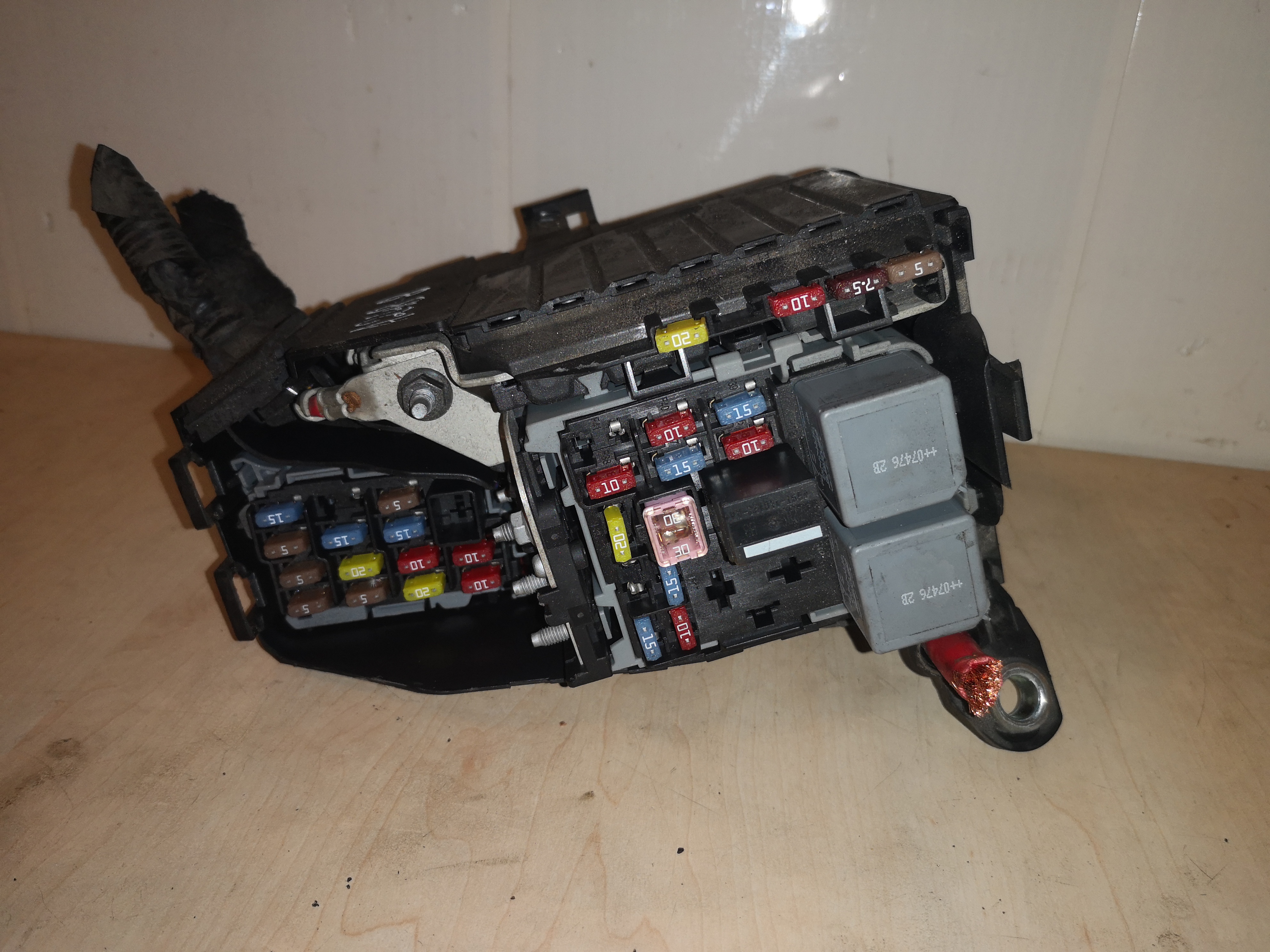 VOLVO XC60 1 generation (2008-2017) Fuse box 6G9T14A067CA 23426634