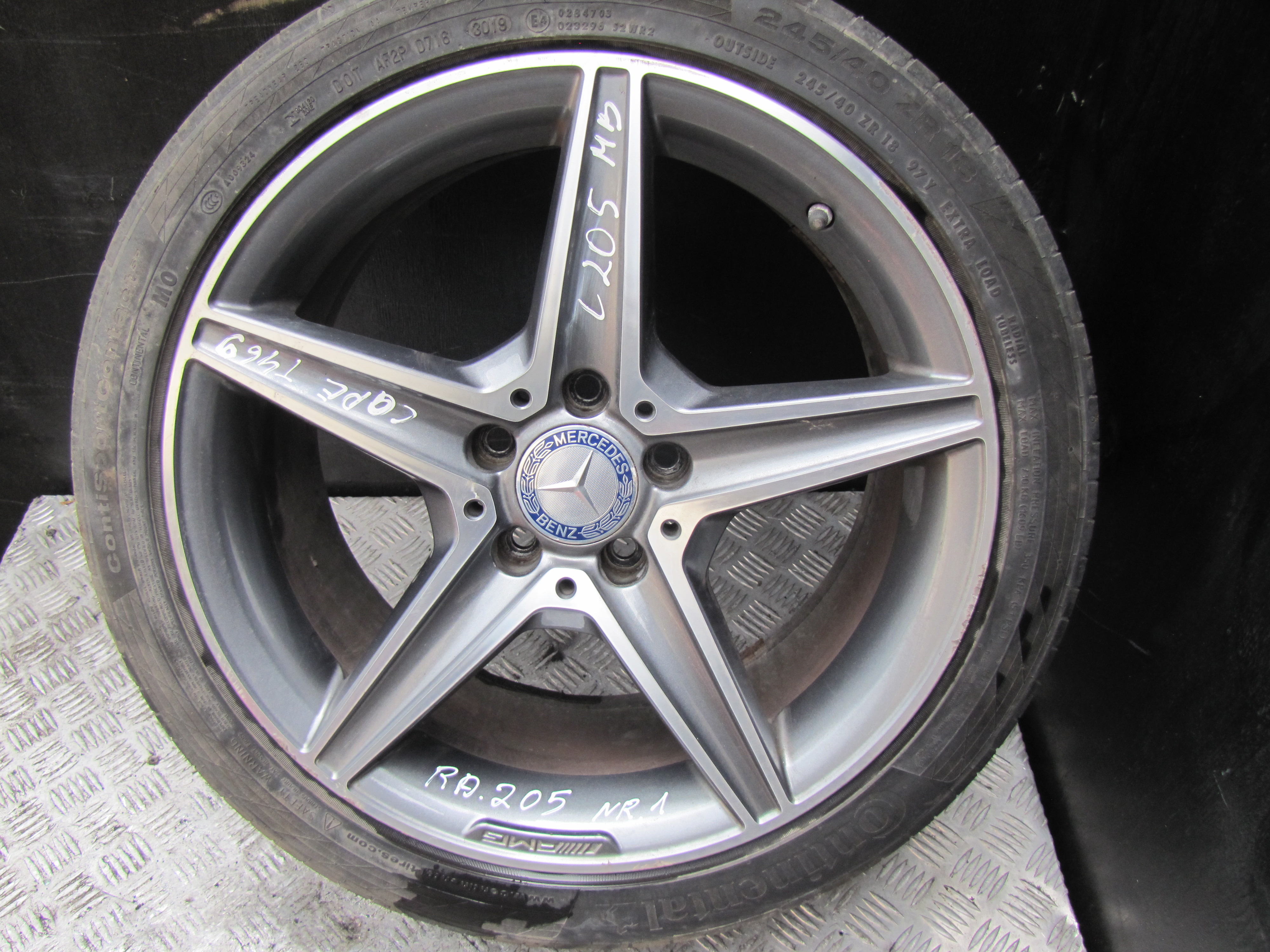 MERCEDES-BENZ C-Class W205/S205/C205 (2014-2023) Ratlankis (ratas) A2054011200 23430955