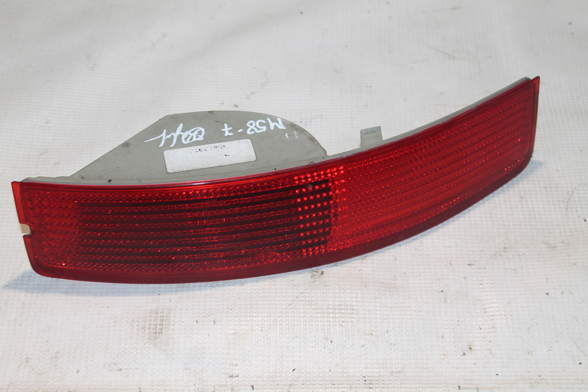 VOLVO XC90 1 generation (2002-2014) Rear Left Fog Light 30678970 24292407