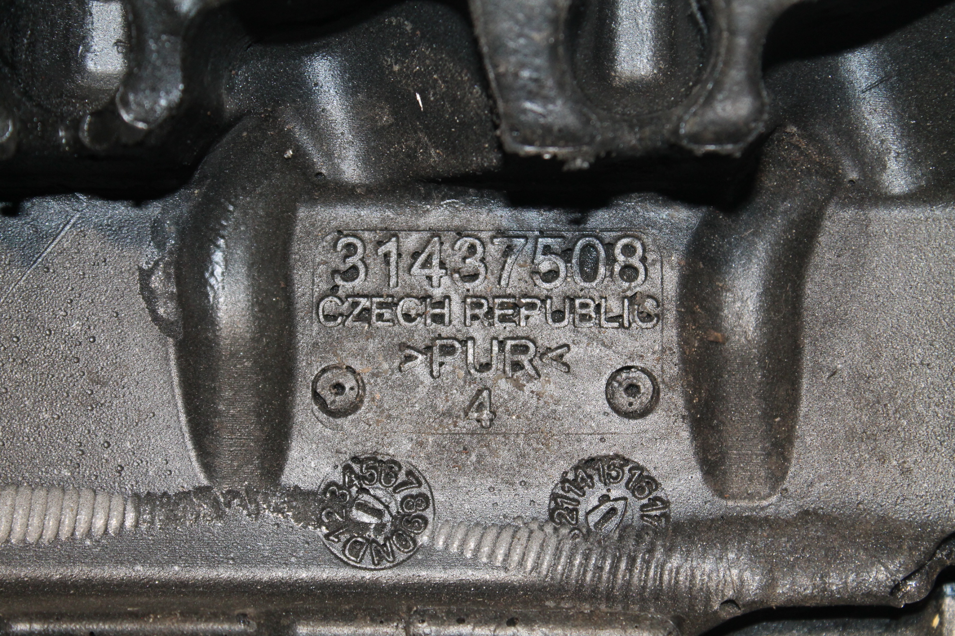VOLVO S60 2 generation (2010-2020) Защита двигателя 31437508 24675094