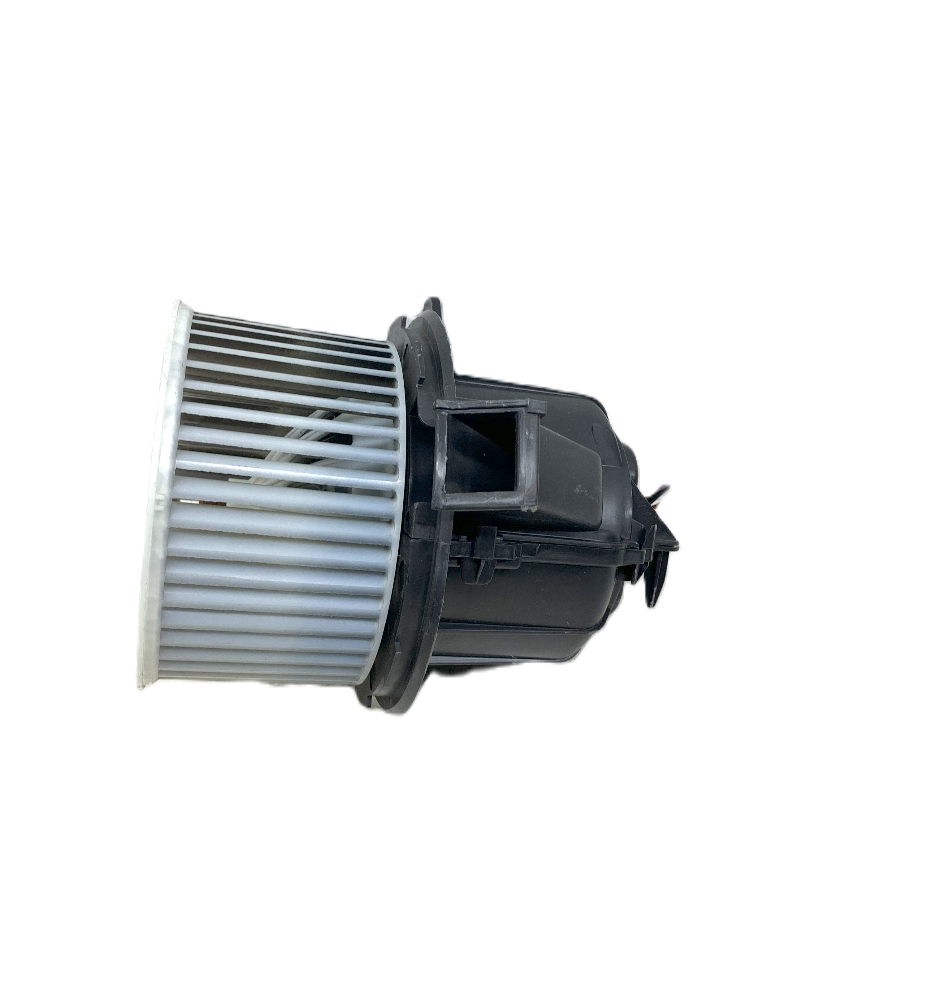 PEUGEOT 208 2 generation (2019-2023) Oro kondicionieriaus ventiliatorius KY333002 24510908