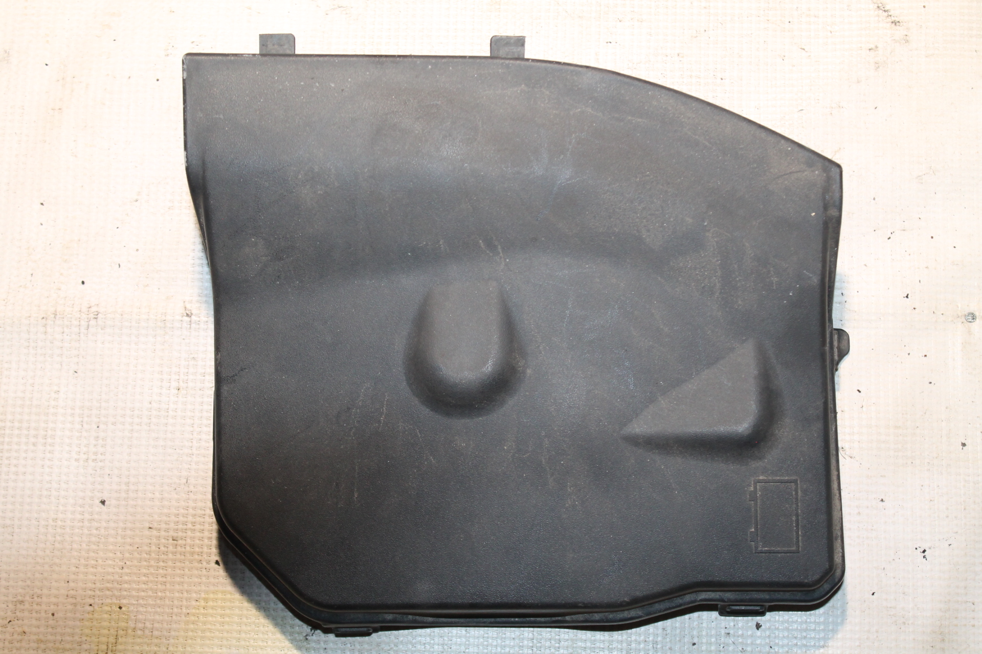 VOLVO V60 1 generation (2010-2020) Bază baterie 31358492 24868832