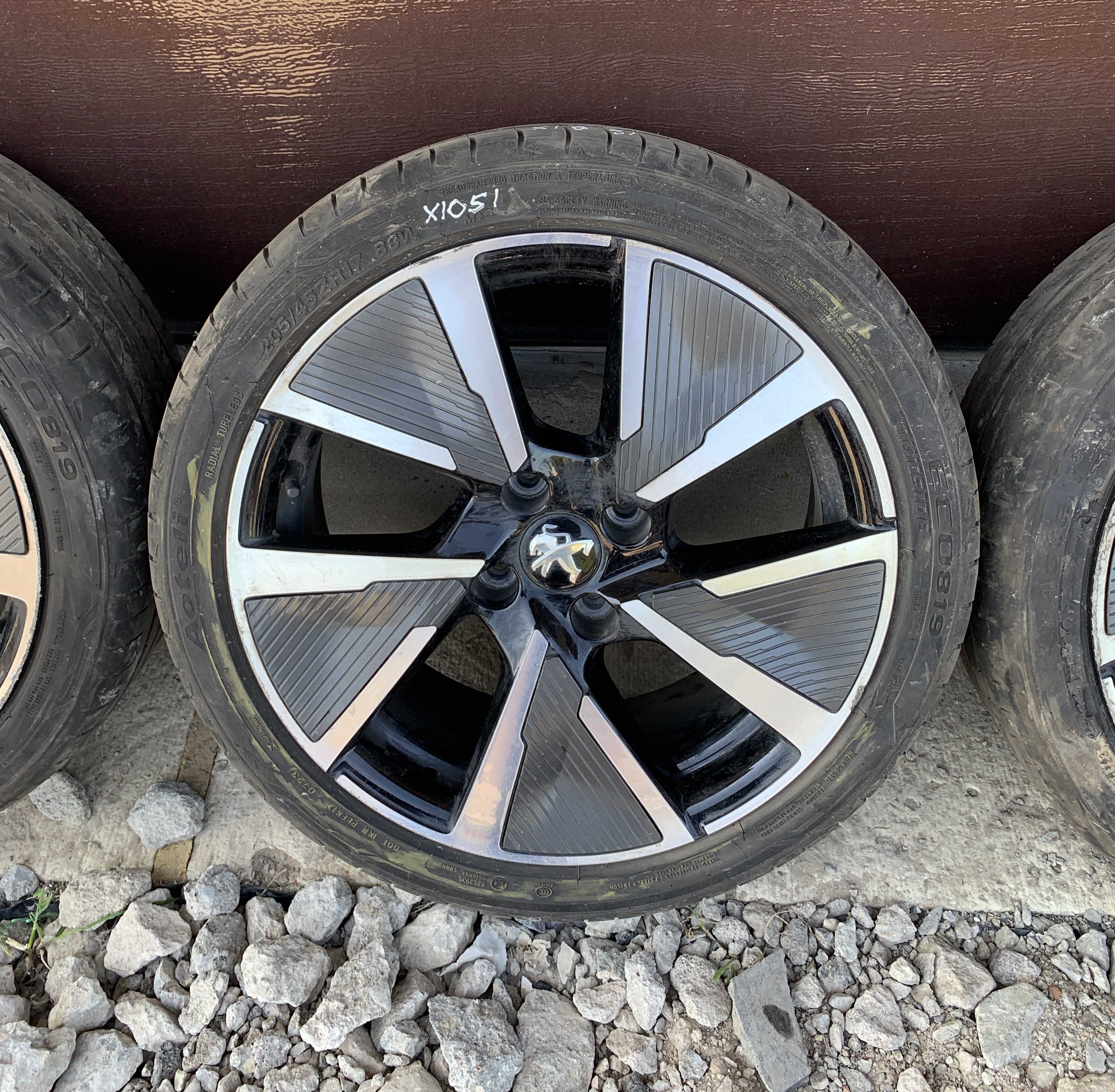 PEUGEOT 208 2 generation (2019-2023) Wheel Set (without tires) 9825165080, R17 24853534