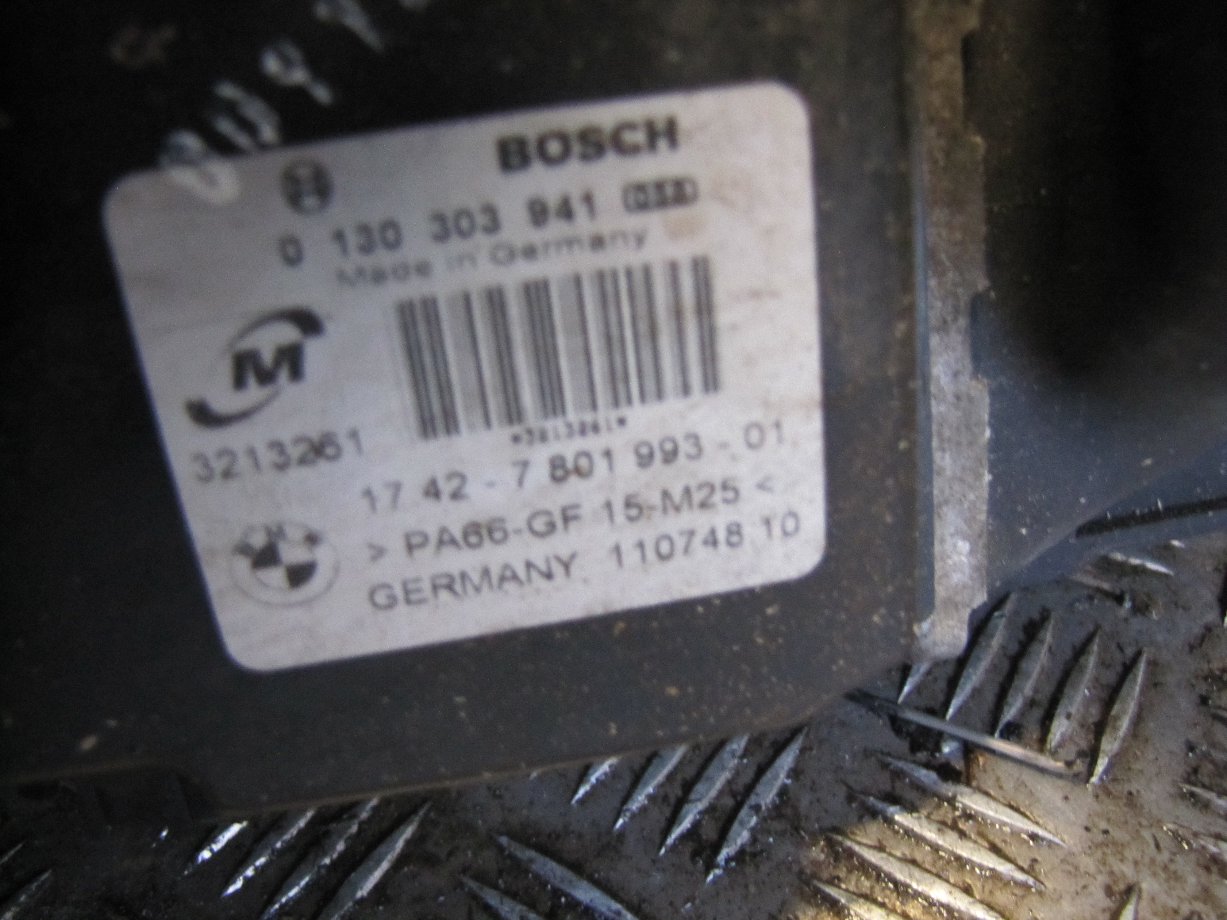 BMW 1 Series E81/E82/E87/E88 (2004-2013) Aušinimo radiatorius 23442587