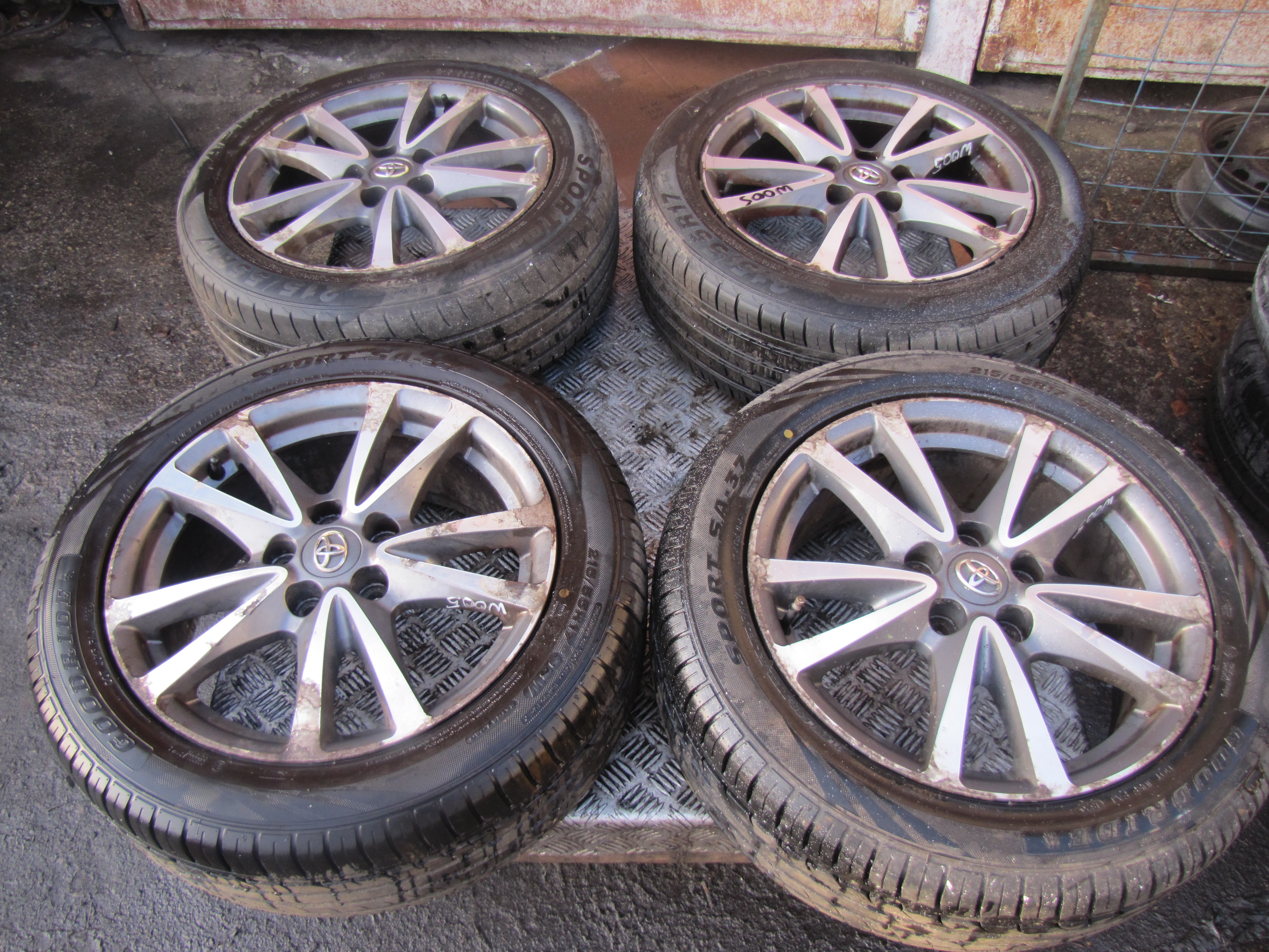 TOYOTA Avensis T27 Wheel Set (without tires) 42611YY41 23879544
