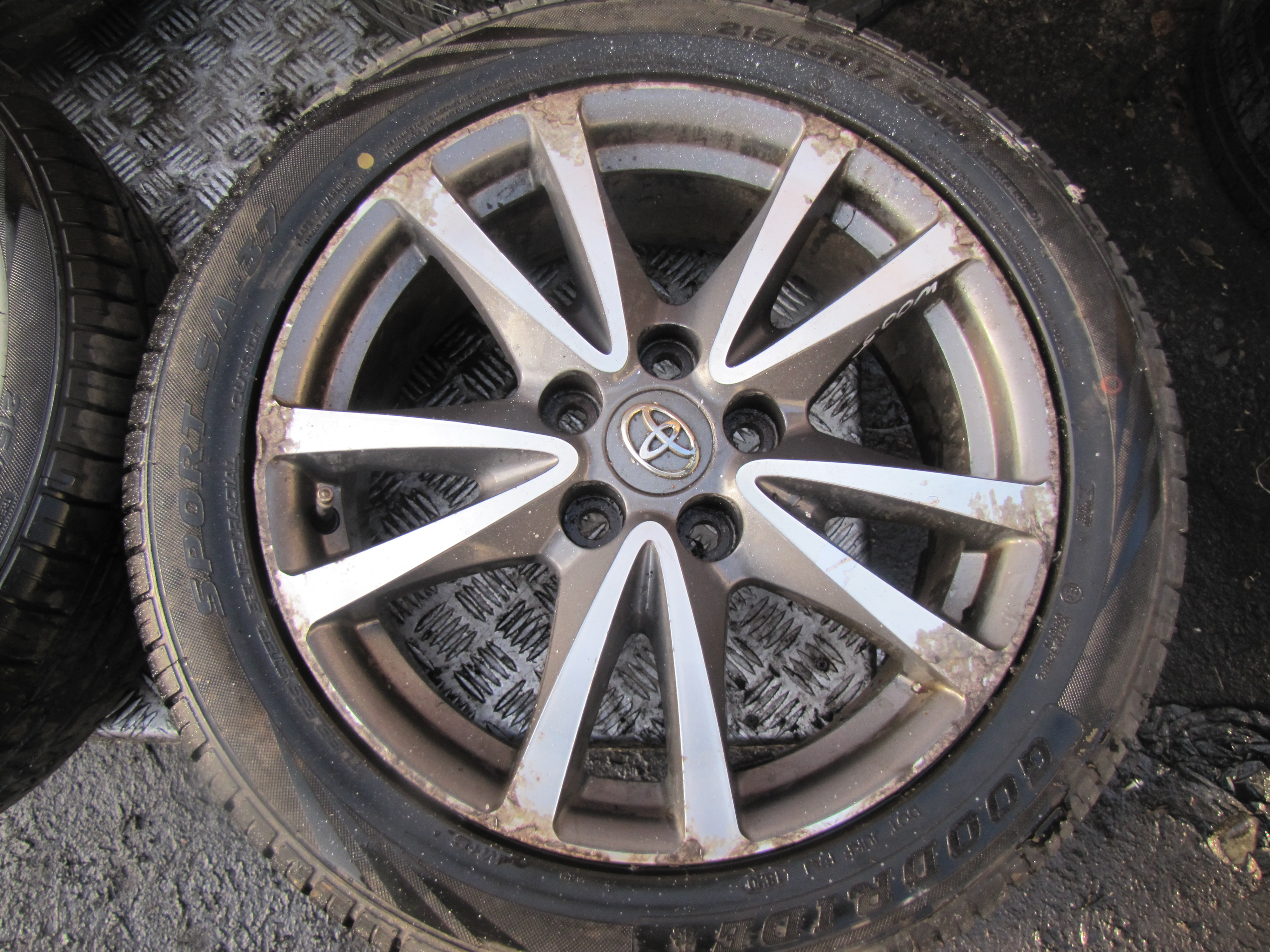 TOYOTA Avensis T27 Wheel Set (without tires) 42611YY41 23879544