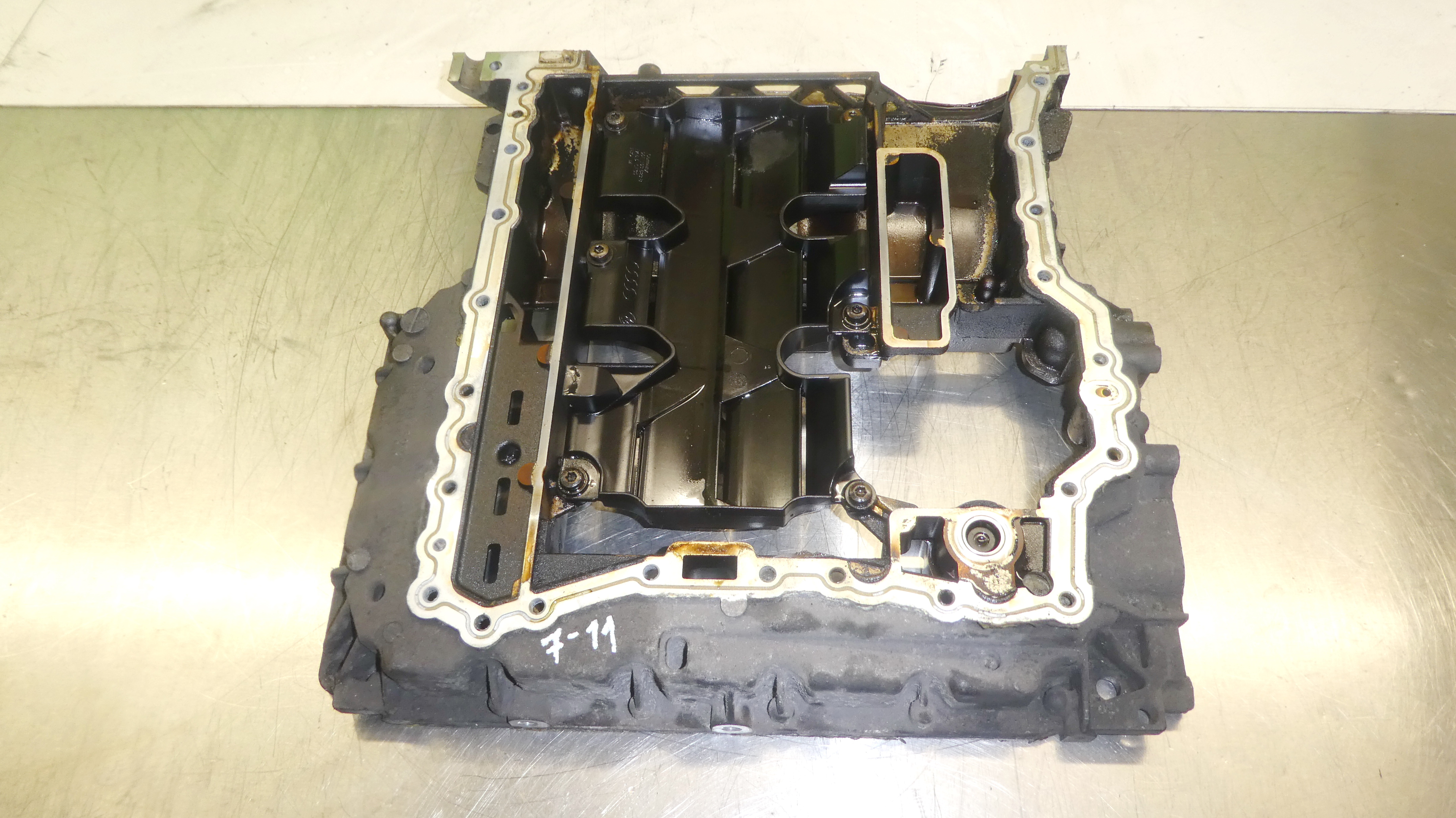 AUDI A6 C6/4F (2004-2011) Karteris 06E103603C 23491385