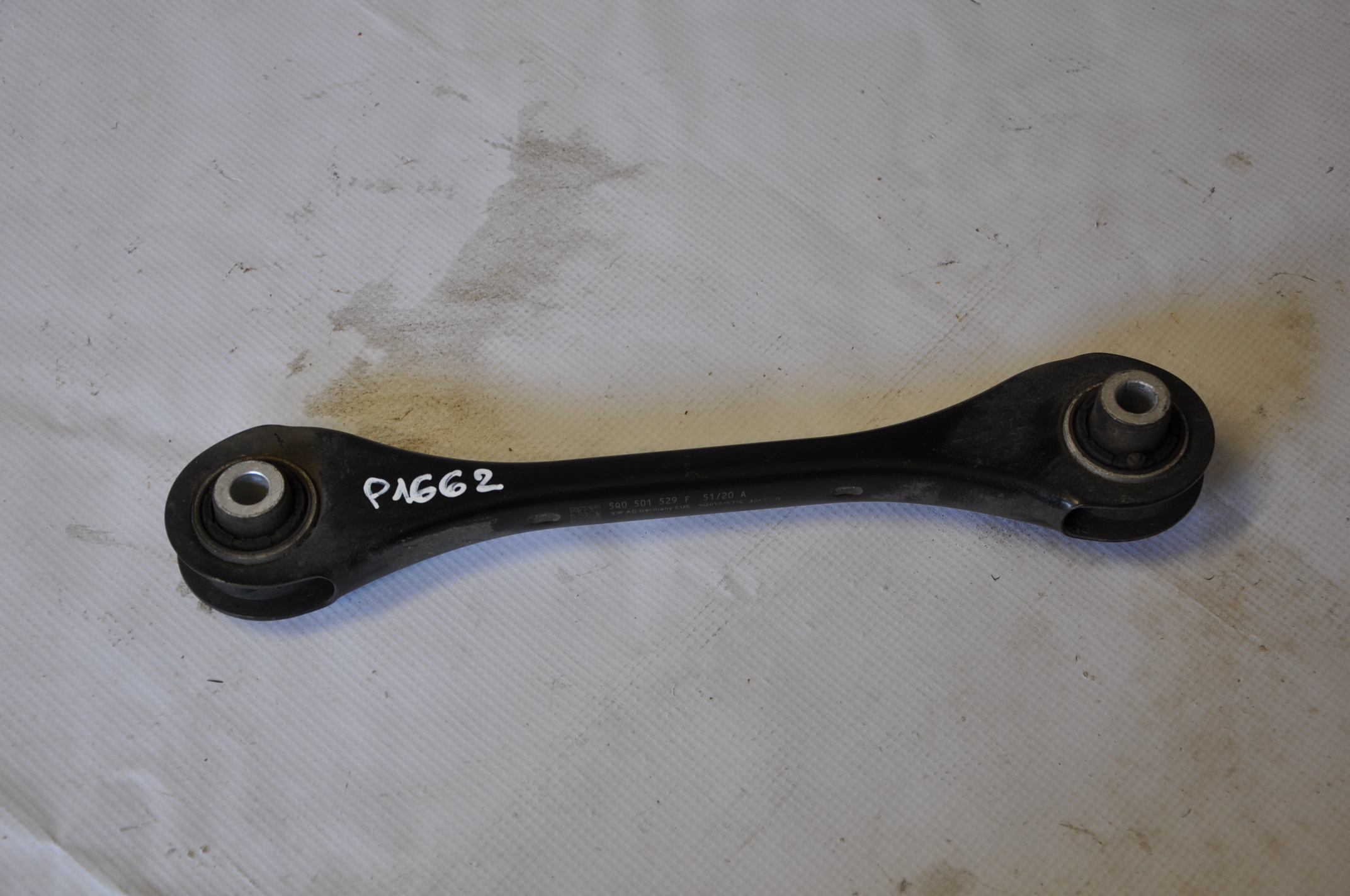 SKODA Superb 3 generation (2015-2023) Front Right Upper Control Arm 5Q0501529F 23486286