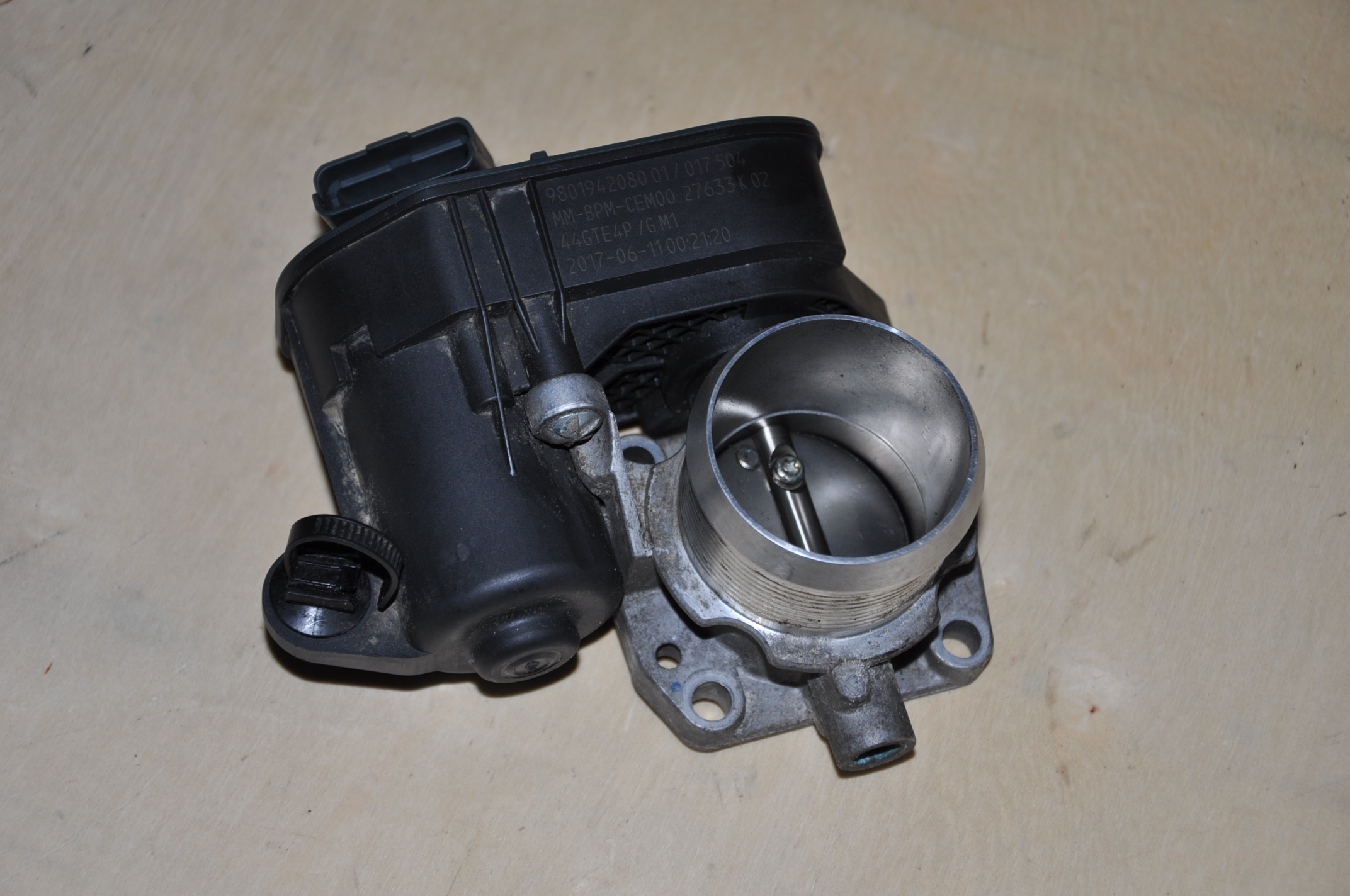 CITROËN C4 Picasso 2 generation (2013-2018) Throttle Body 9801942080 23489152