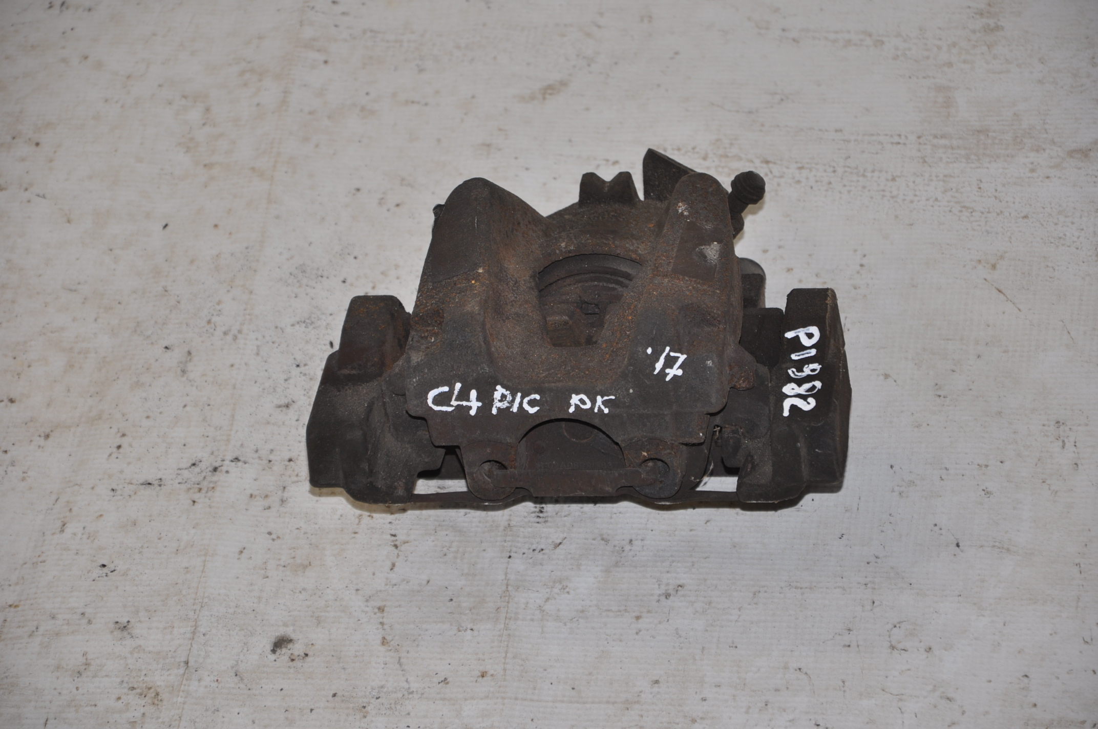 CITROËN C4 Picasso 2 generation (2013-2018) Front Left Brake Caliper 23489040