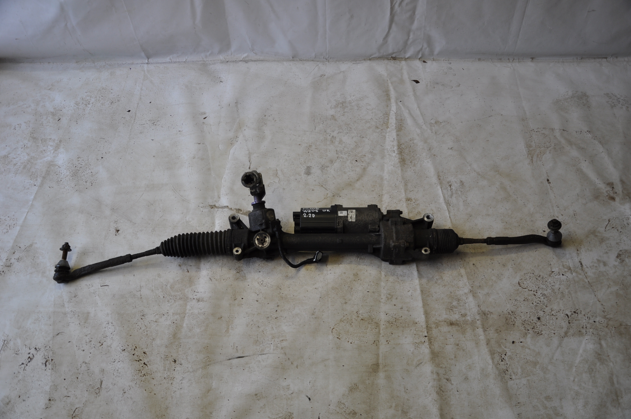 MERCEDES-BENZ C-Class W205/S205/C205 (2014-2023) Steering Rack 2054602901, 8220790000A 23492282