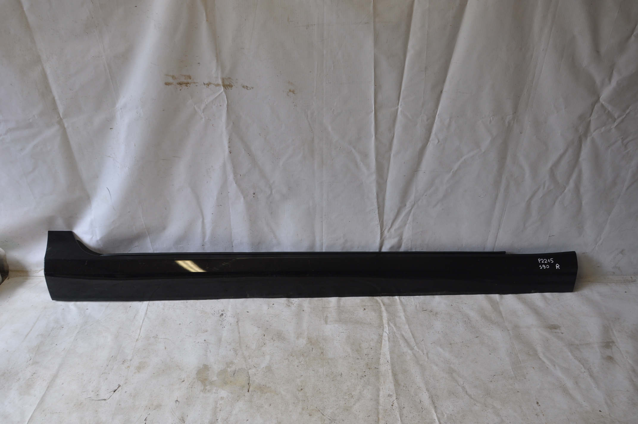 VOLVO S90 2 generation (2016-2023) Right Side Sideskirt 31420302 25010643