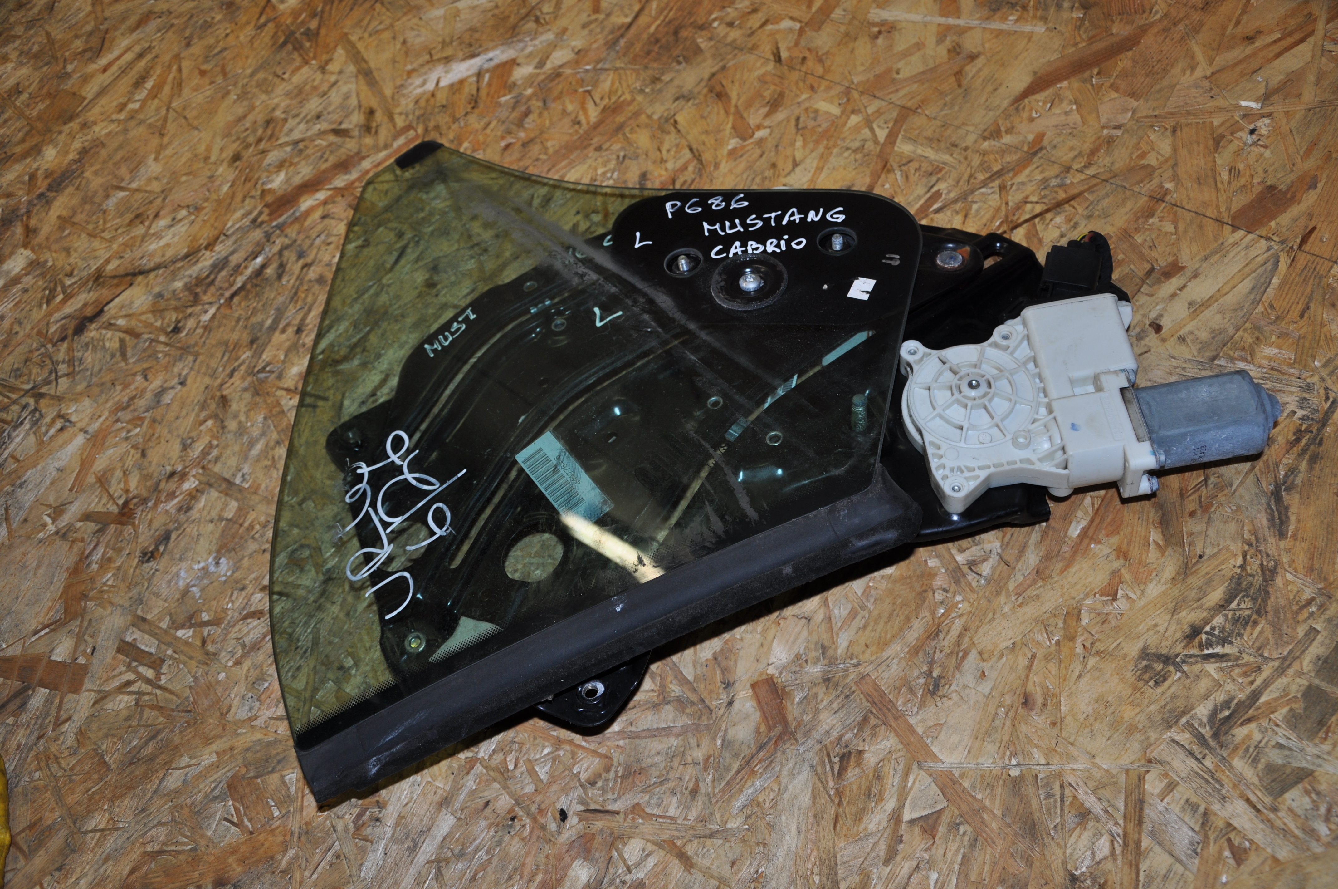 FORD USA Mustang 6 generation (2014-2024) Rear Left Door Window Control Motor FR3T14A411CC 23873621