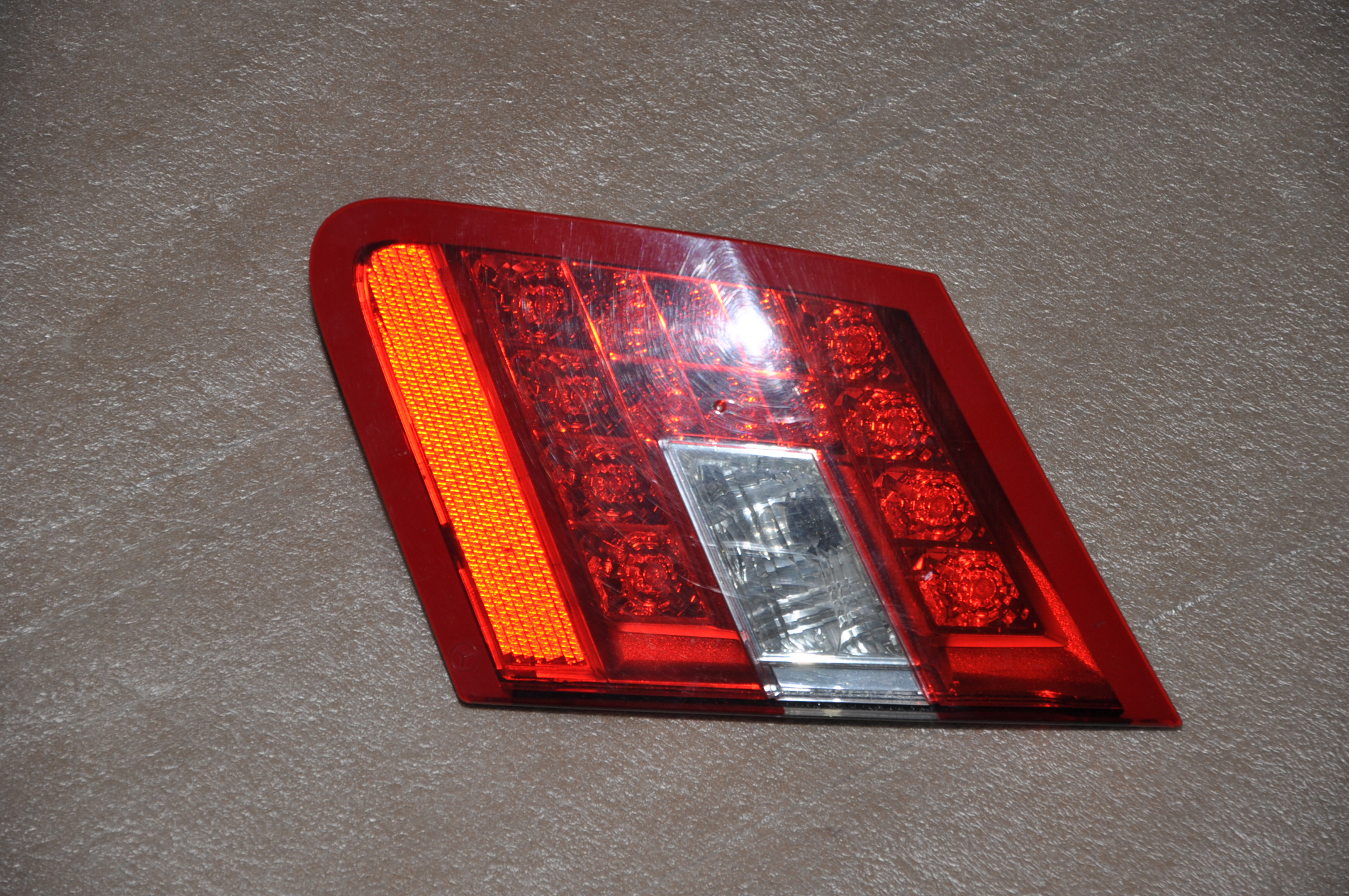 MERCEDES-BENZ E-Class W212/S212/C207/A207 (2009-2016) Rear Right Taillight Lamp A2128200864 23484443