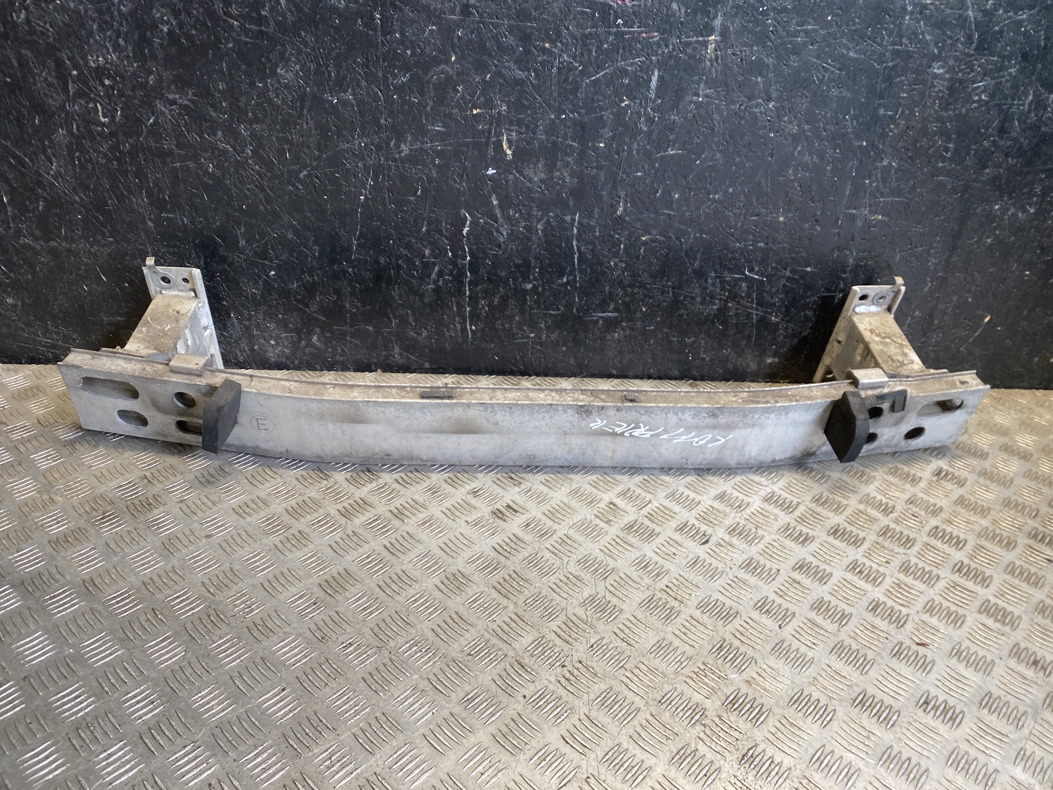 TOYOTA Prius 3 generation (XW30) (2009-2015) Front Reinforcement Bar 24586120