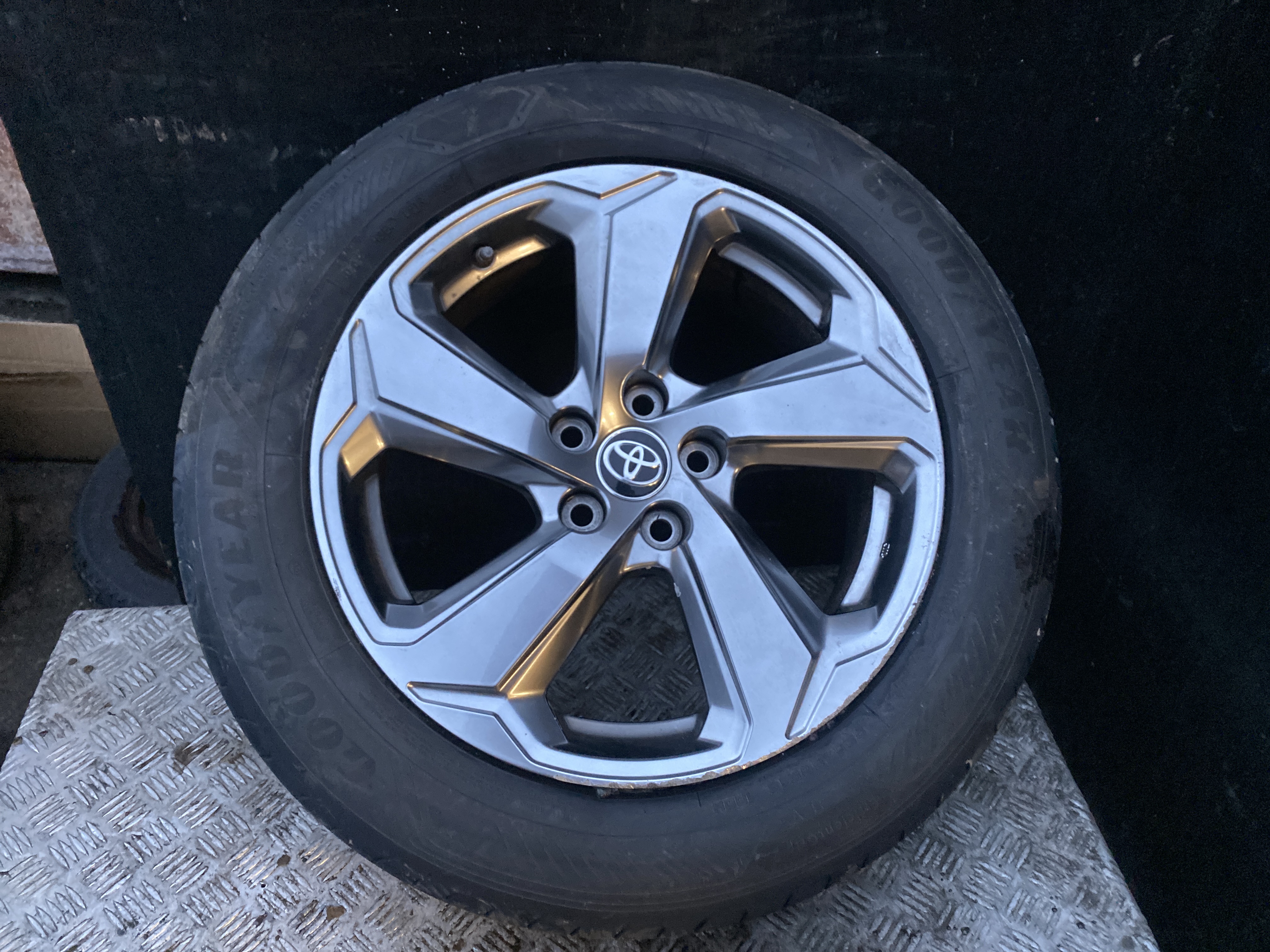 TOYOTA RAV4 5 generation (XA50) (2018-2024) Wheel 0072762017 24600290