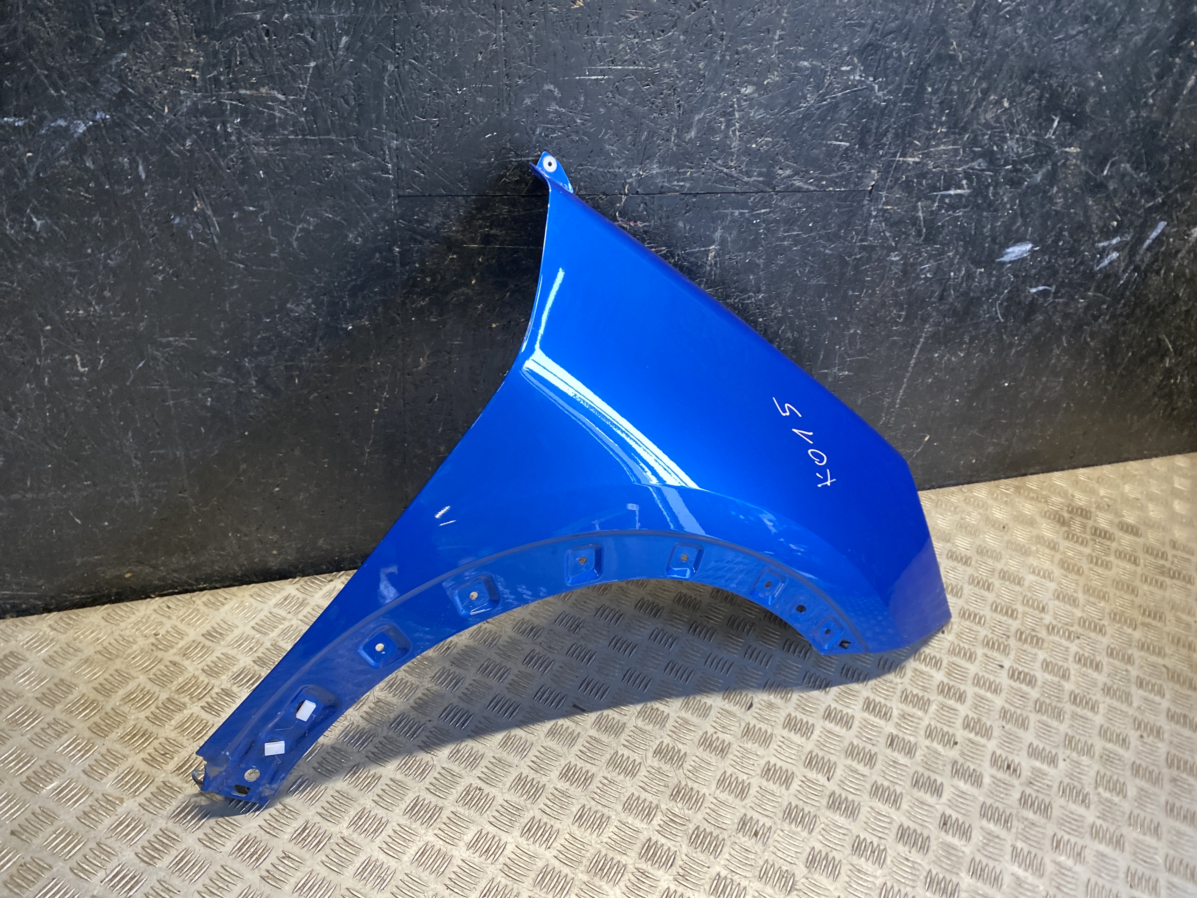 FORD Puma 2 generation (2019-2023) Front Right Fender 24517953