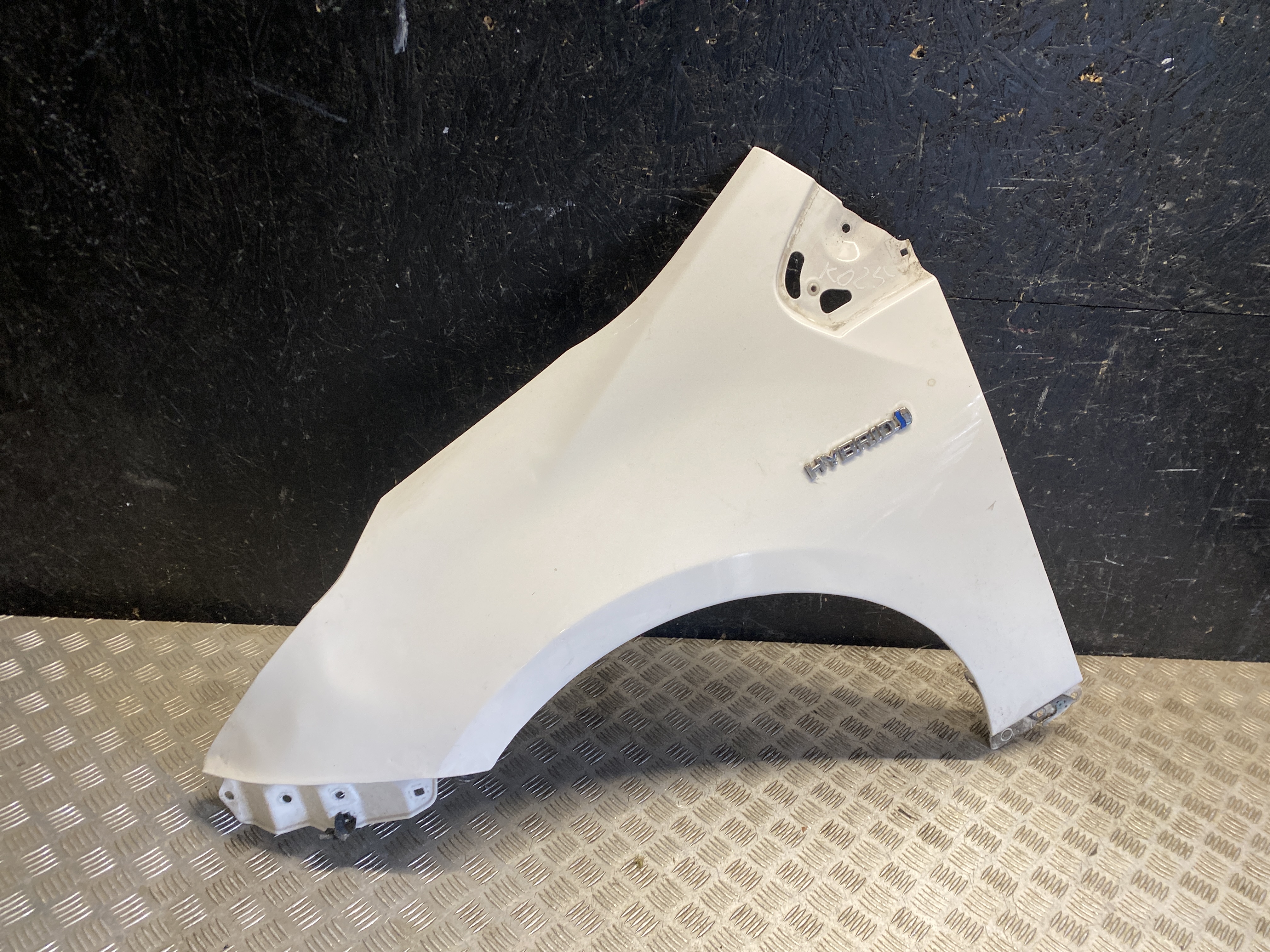 TOYOTA Prius 4 generation (XW50) (2015-2023) Front Left Fender 24518120