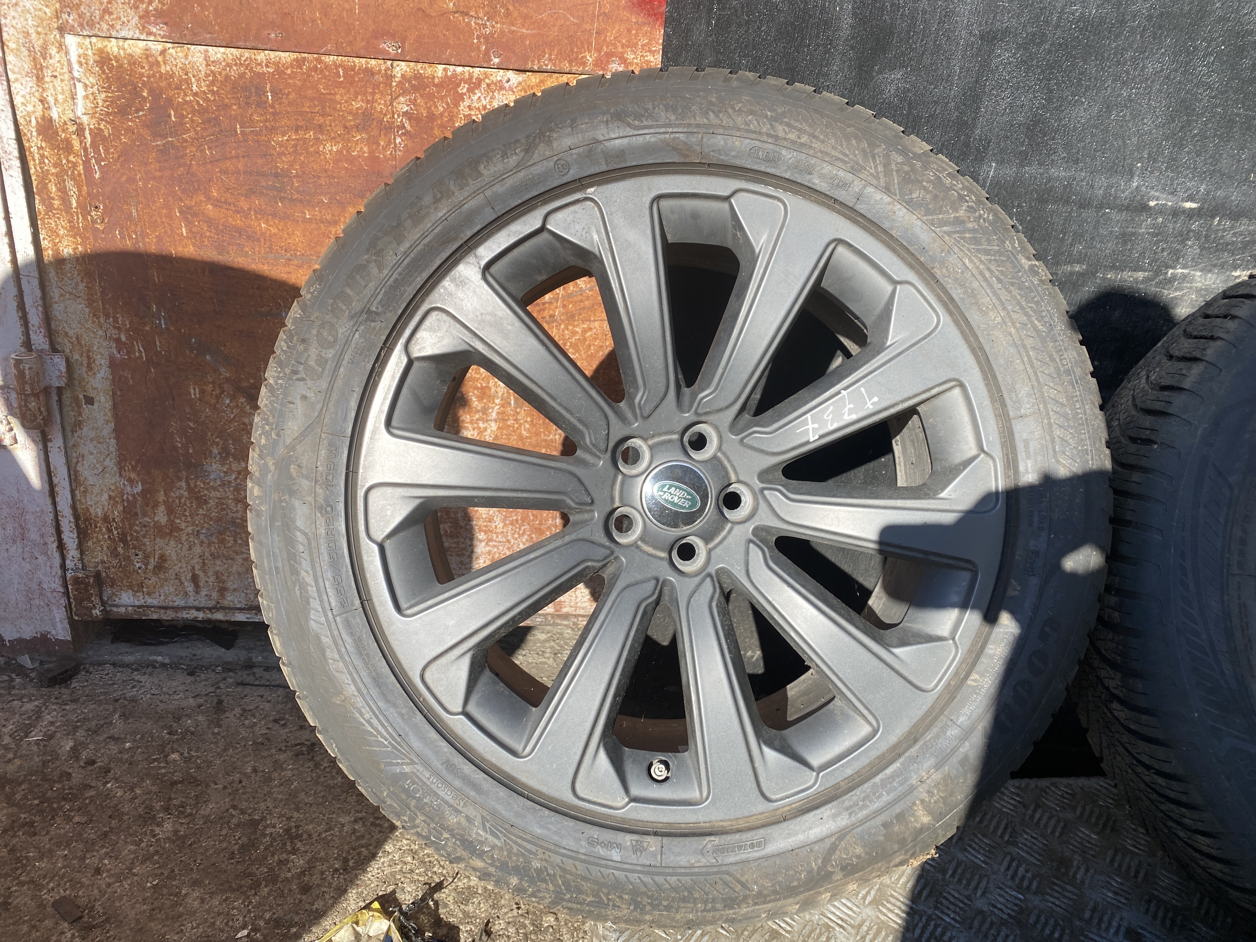 LAND ROVER Range Rover Velar 1 generation (2017-2024) Wheel J8A21007EB 24262004