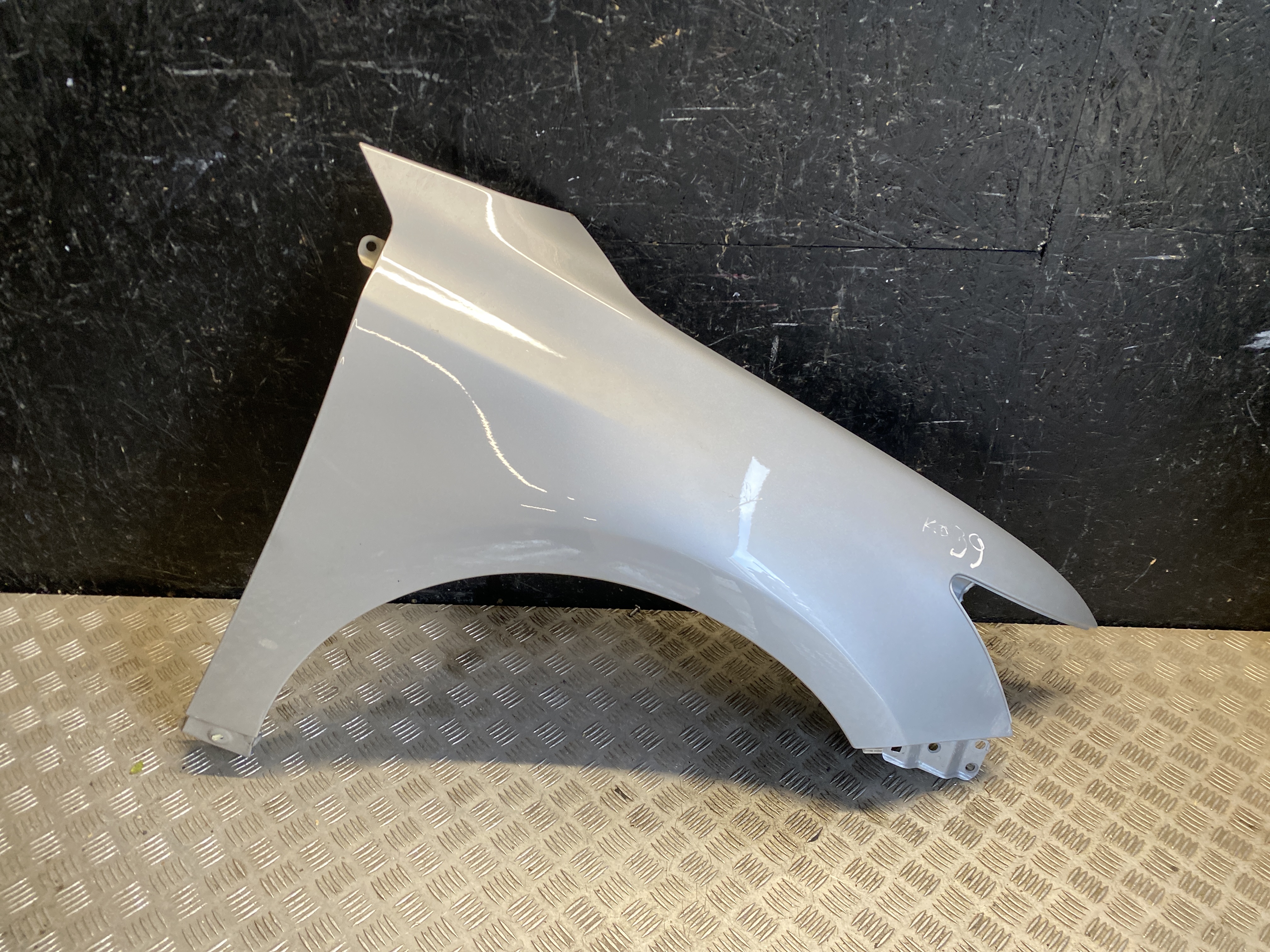 LEXUS CT 1 generation (2010-2024) Front Right Fender 24881809