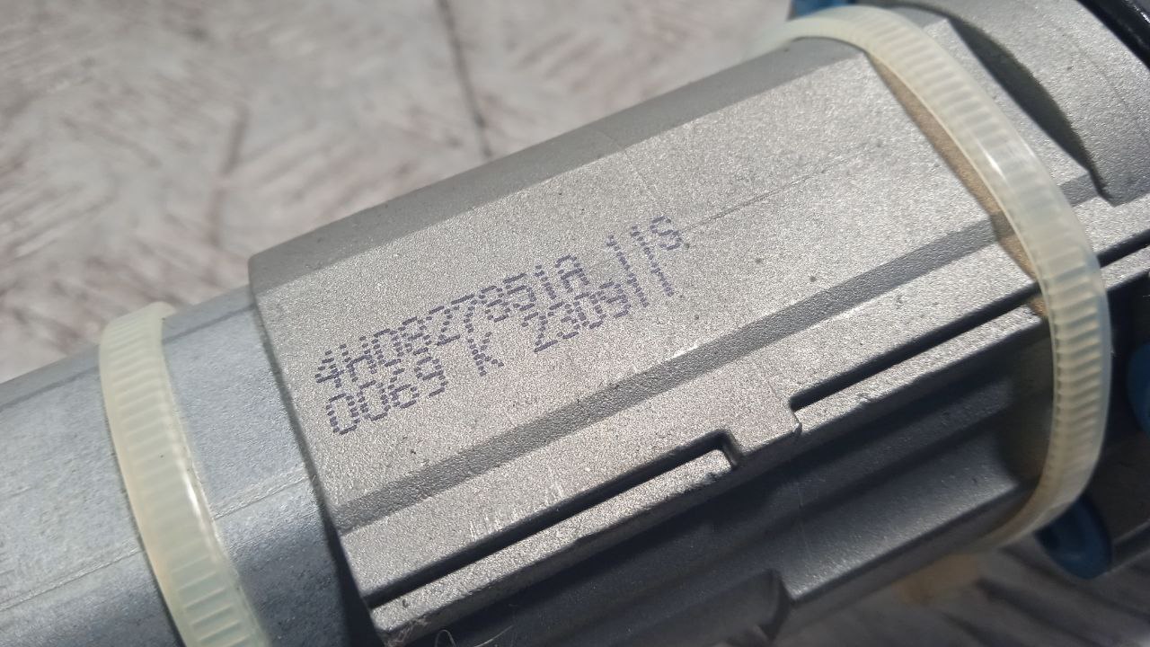AUDI A8 D4/4H (2010-2018) Hydraulic pump 4H0827851A 23460372