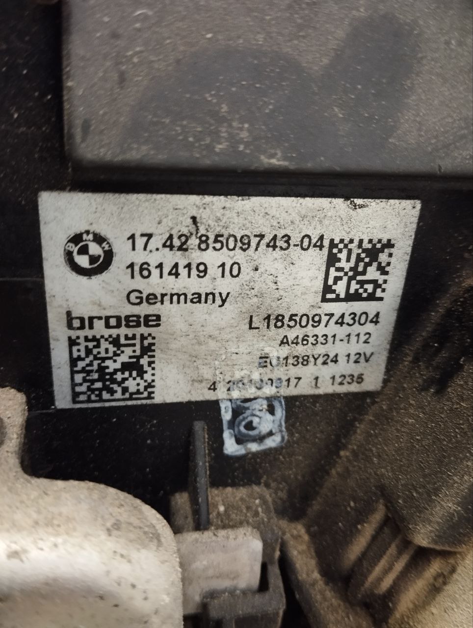 BMW 7 Series F01/F02 (2008-2015) Aušinimo radiatorius 7621272, 8509743, 7575564 23477154