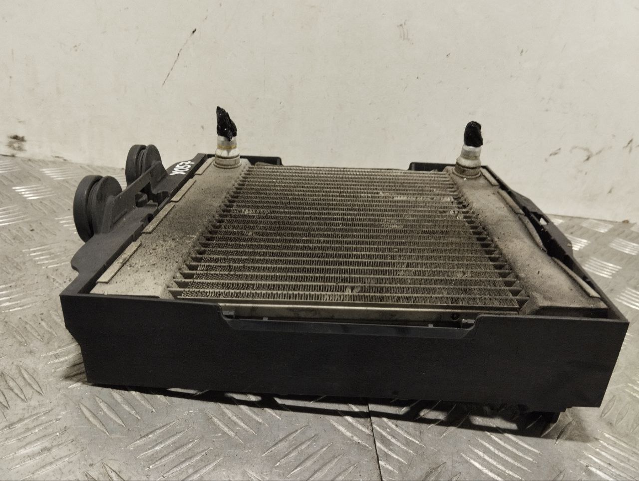 BMW 7 Series F01/F02 (2008-2015) Air Con Radiator 7805630 23485900