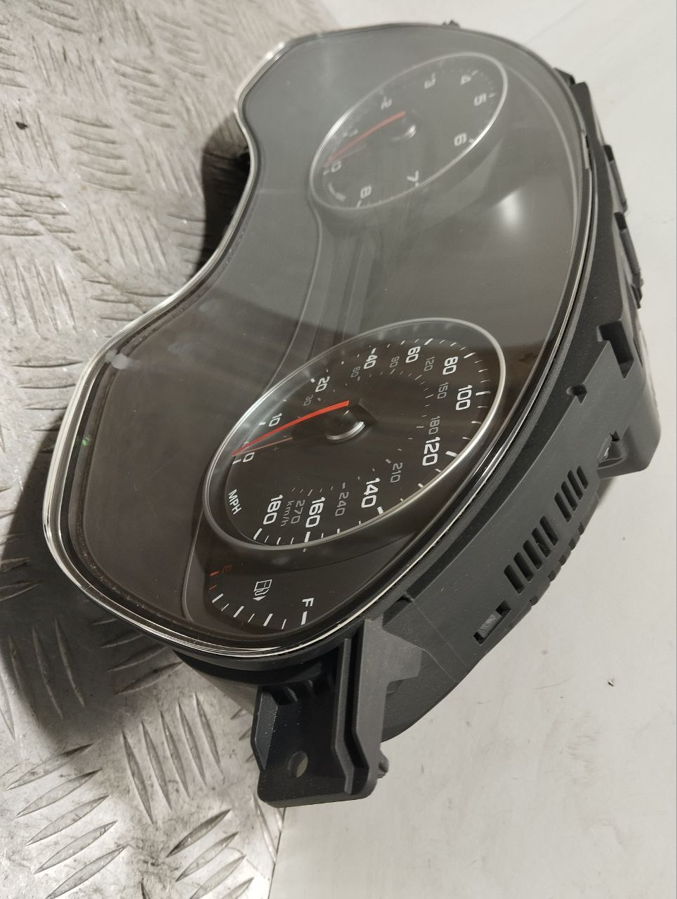 AUDI A6 C7/4G (2010-2020) Speedometer 4G8920983E 23487136