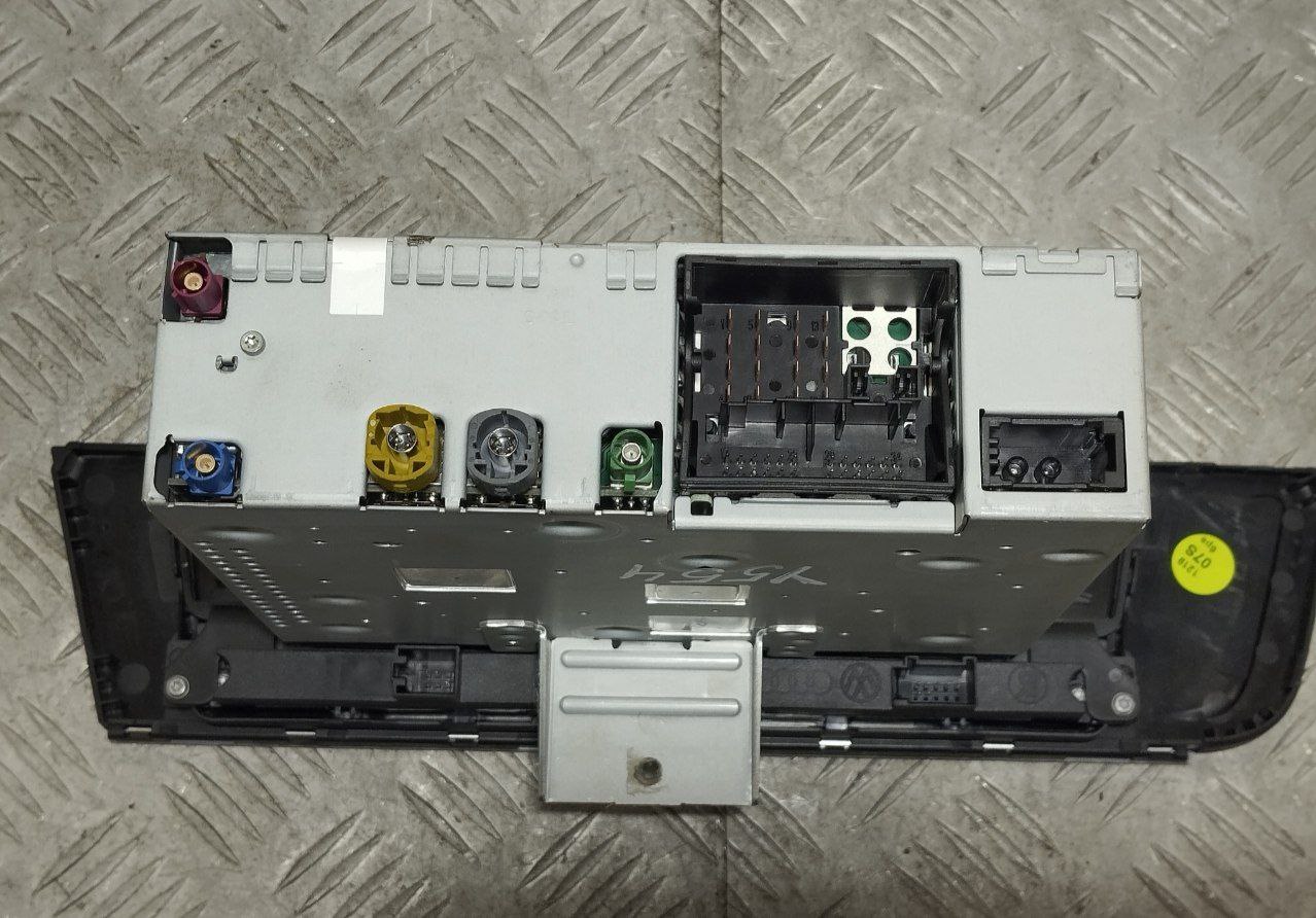 AUDI A6 C7/4G (2010-2020) Muzikos grotuvas be navigacijos 4G0035746B 23487203