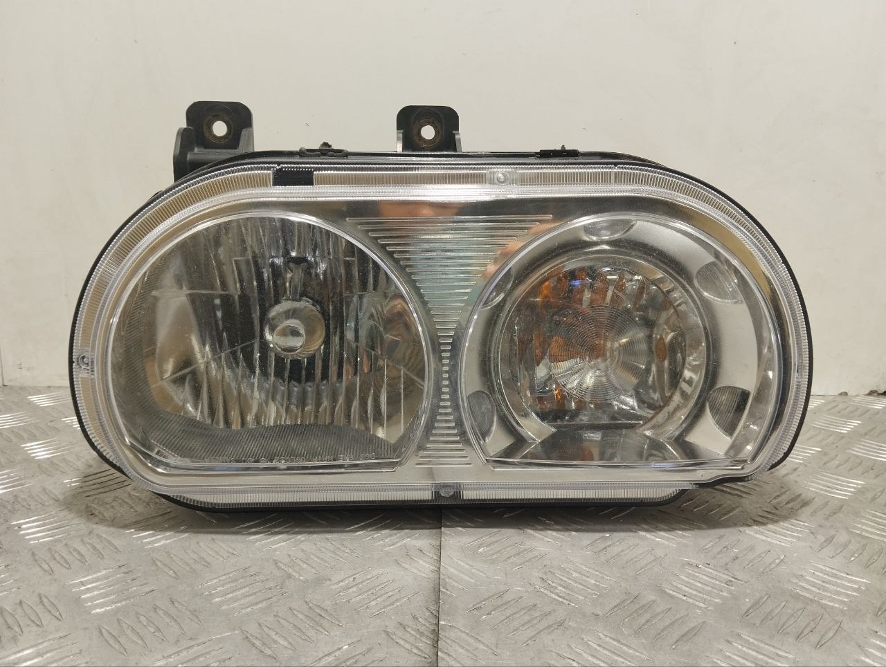 DODGE Challenger 3 generation (2008-2024) Front Left Headlight 00039292, 4157NAK 23488260