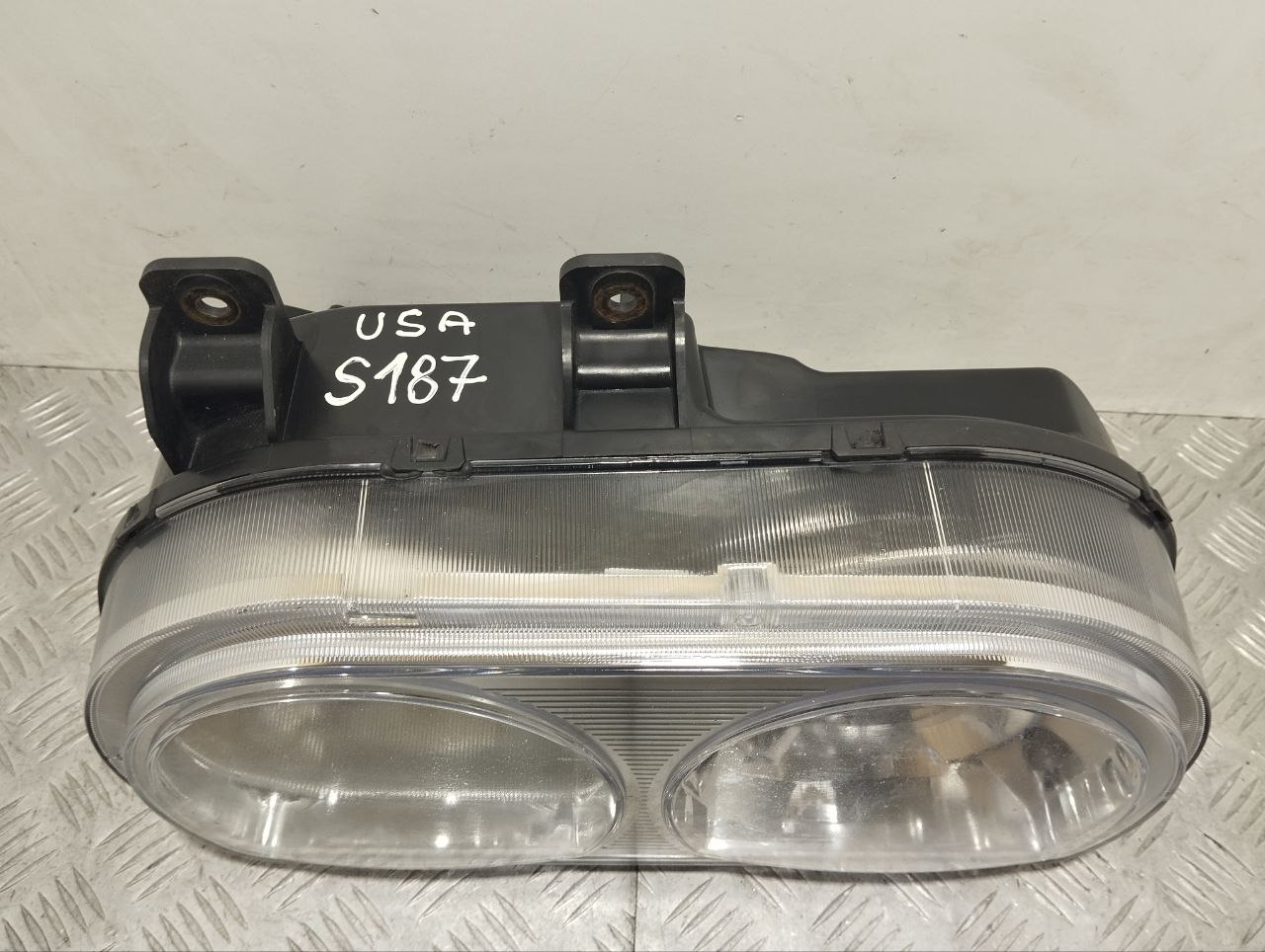 DODGE Challenger 3 generation (2008-2024) Front Left Headlight 00039292, 4157NAK 23488260