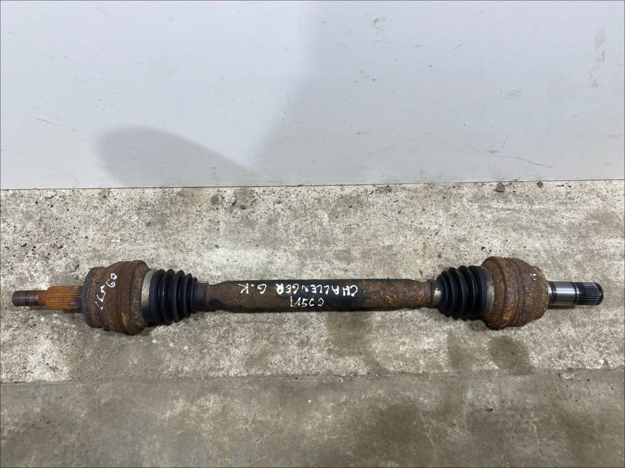 DODGE Challenger 3 generation (2008-2024) Rear Left Driveshaft 23488404