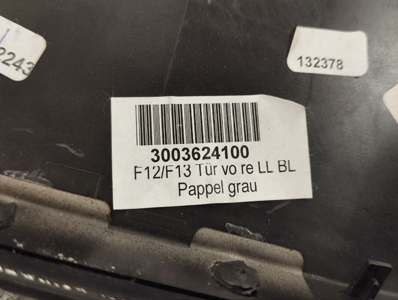 BMW 6 Series F06/F12/F13 (2010-2018) Kitos salono dalys 3003624100 23497826