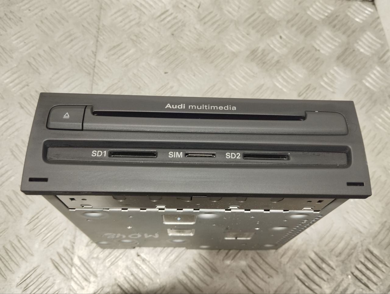 AUDI A8 D4/4H (2010-2018) Muzikos grotuvas be navigacijos 4H0035746A 23796104