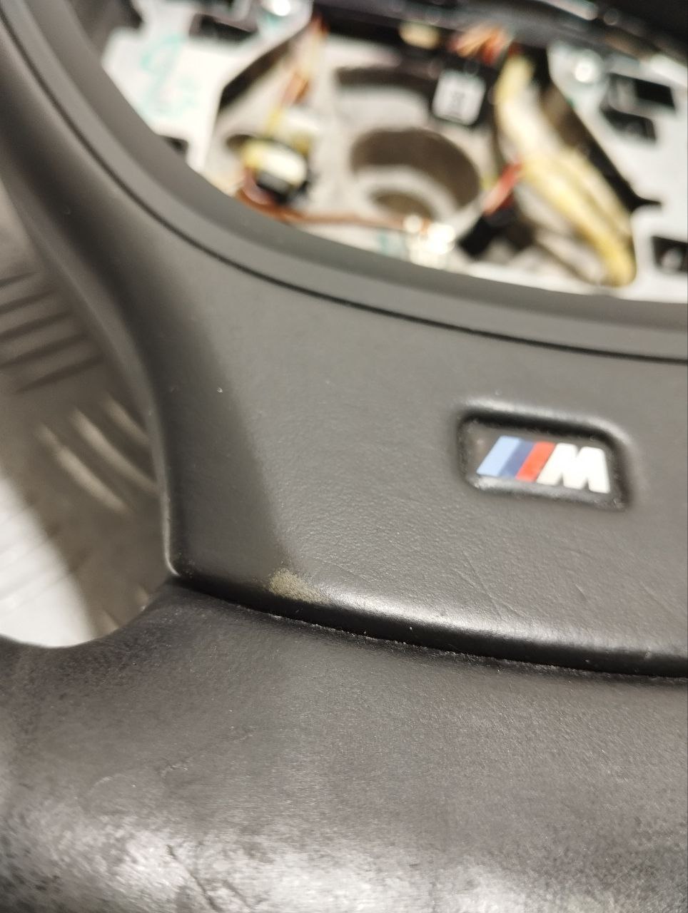 BMW 7 Series F01/F02 (2008-2015) Steering Wheel 23832257