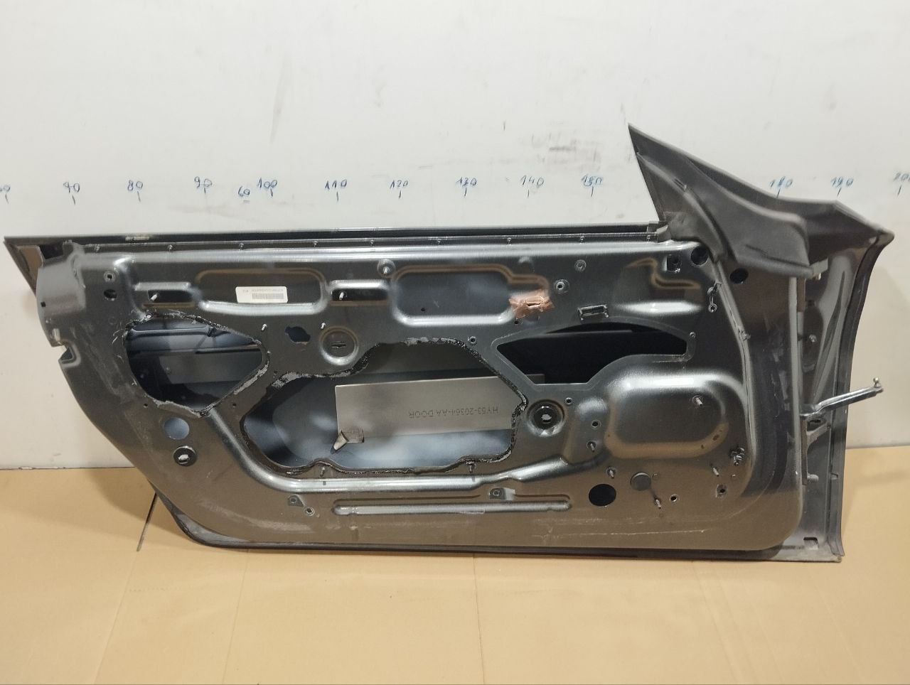 ASTON MARTIN DB11 1 generation (2016-2023) Front Left Door HY5320364AA 24130277