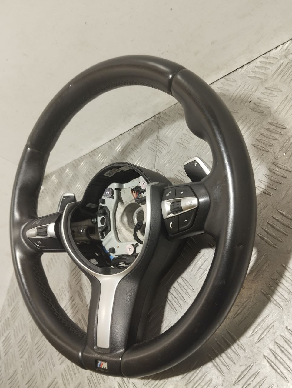 BMW 6 Series F06/F12/F13 (2010-2018) Steering Wheel 7848639, 7085927 24413907