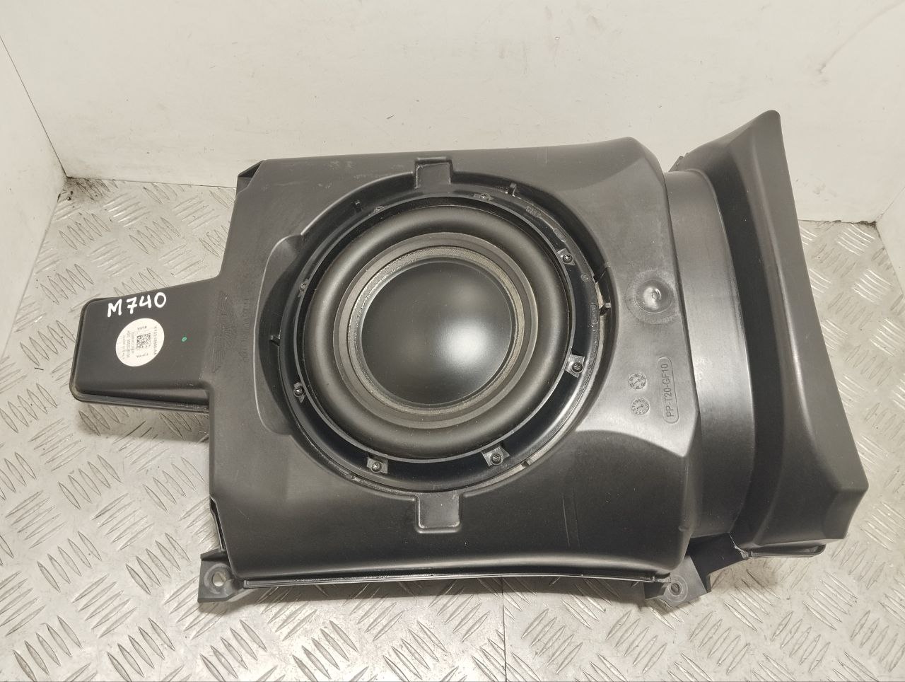 ASTON MARTIN DB11 1 generation (2016-2023) Subwoofer KY5318808AA 24397637