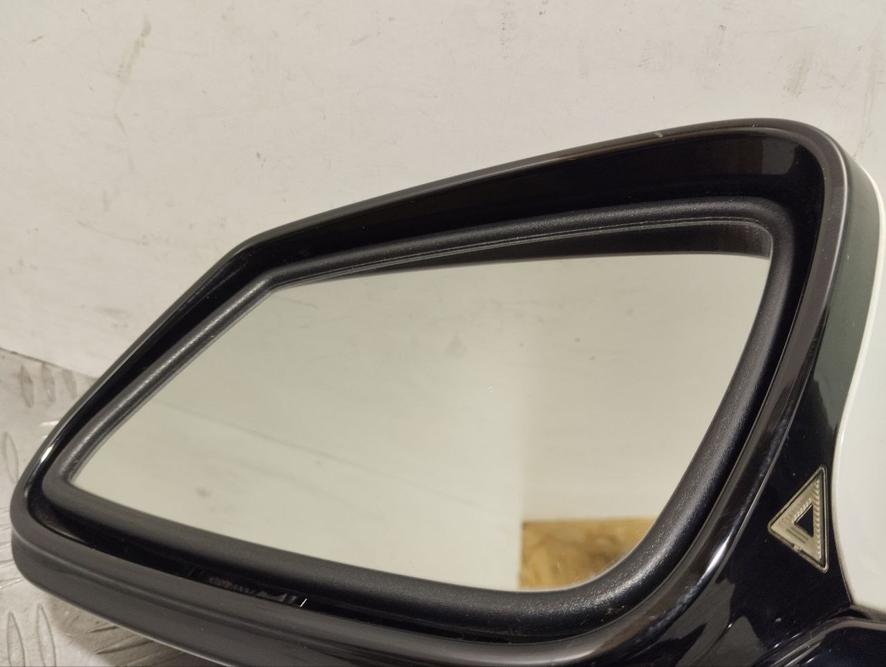 BMW 6 Series F06/F12/F13 (2010-2018) Priekinių kairių durų veidrodis A046412, 012016, 021141 24415222