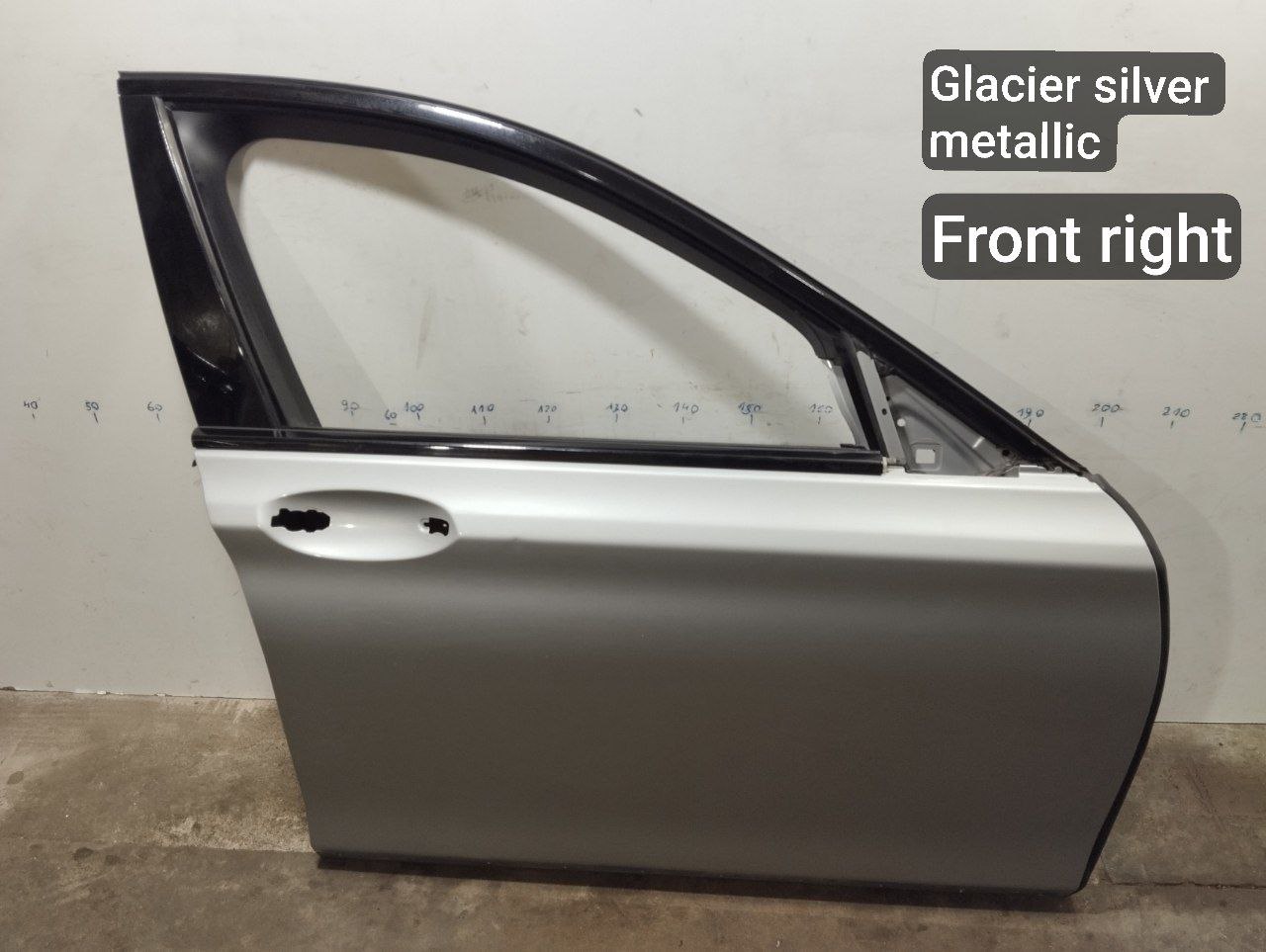 BMW 7 Series G11/G12 (2015-2023) Front Right Door 24451081