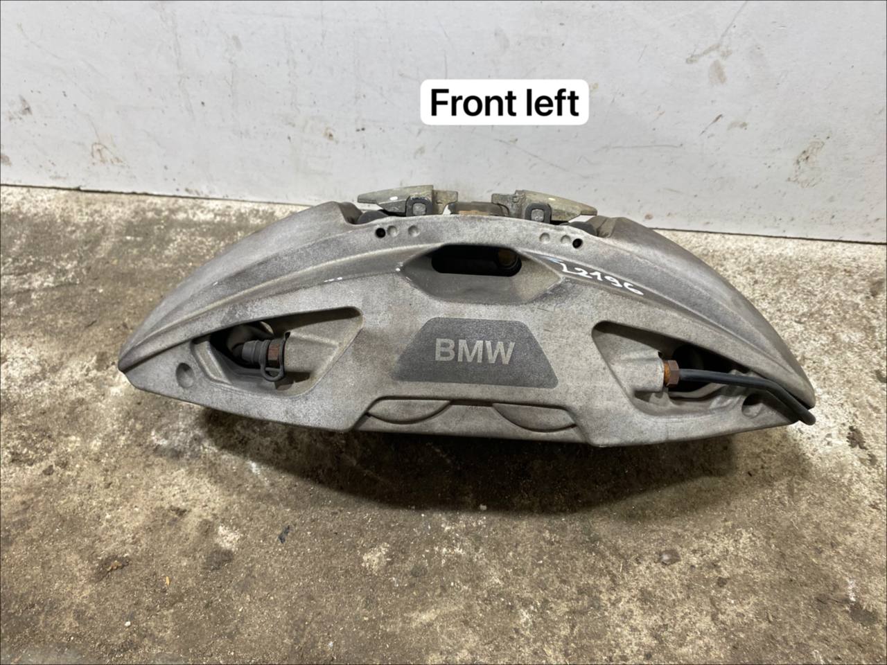 BMW 7 Series G11/G12 (2015-2023) Front Left Brake Caliper 686763308 24480745