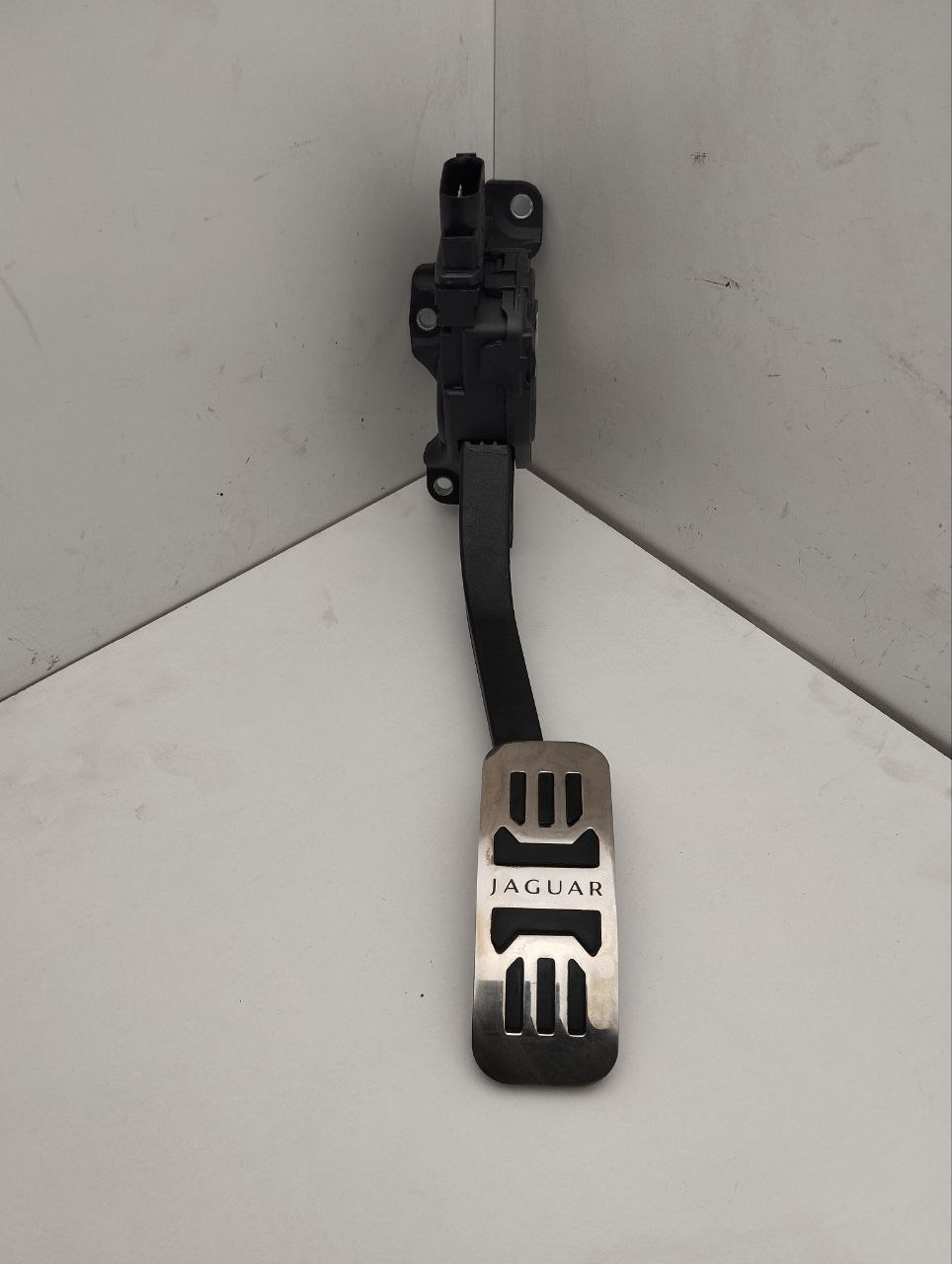 JAGUAR XF 1 generation  (2011-2016) Throttle Pedal 9X239F832AB 24529161